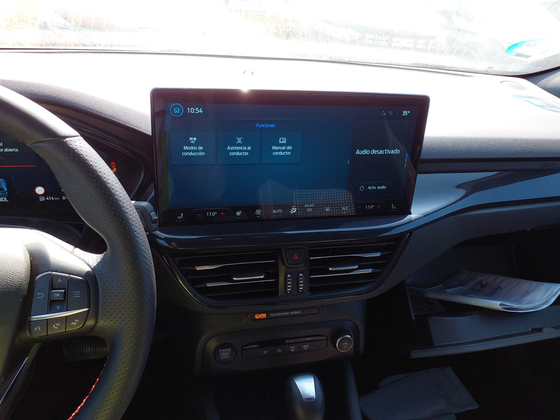 FORD Focus Berlina 1.0 Ecoboost 114KW 155CV S6.2 AutomÃ¡tico ST-LINE X(Winterpack) photo