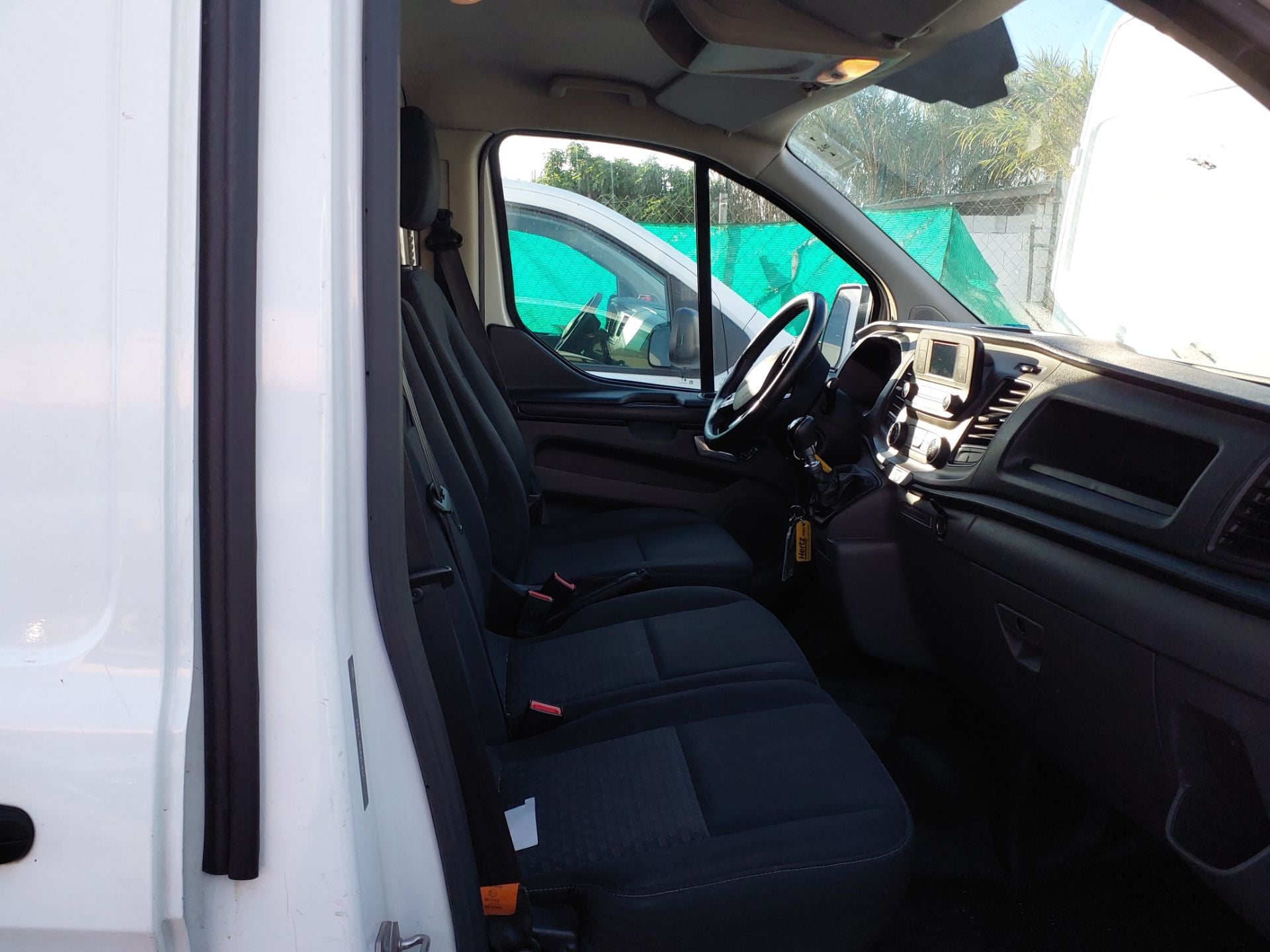 FORD Transit 2.0 FT 280 L1 EcoBlue 96kW (130CV) M 6 vel  custom Trend photo