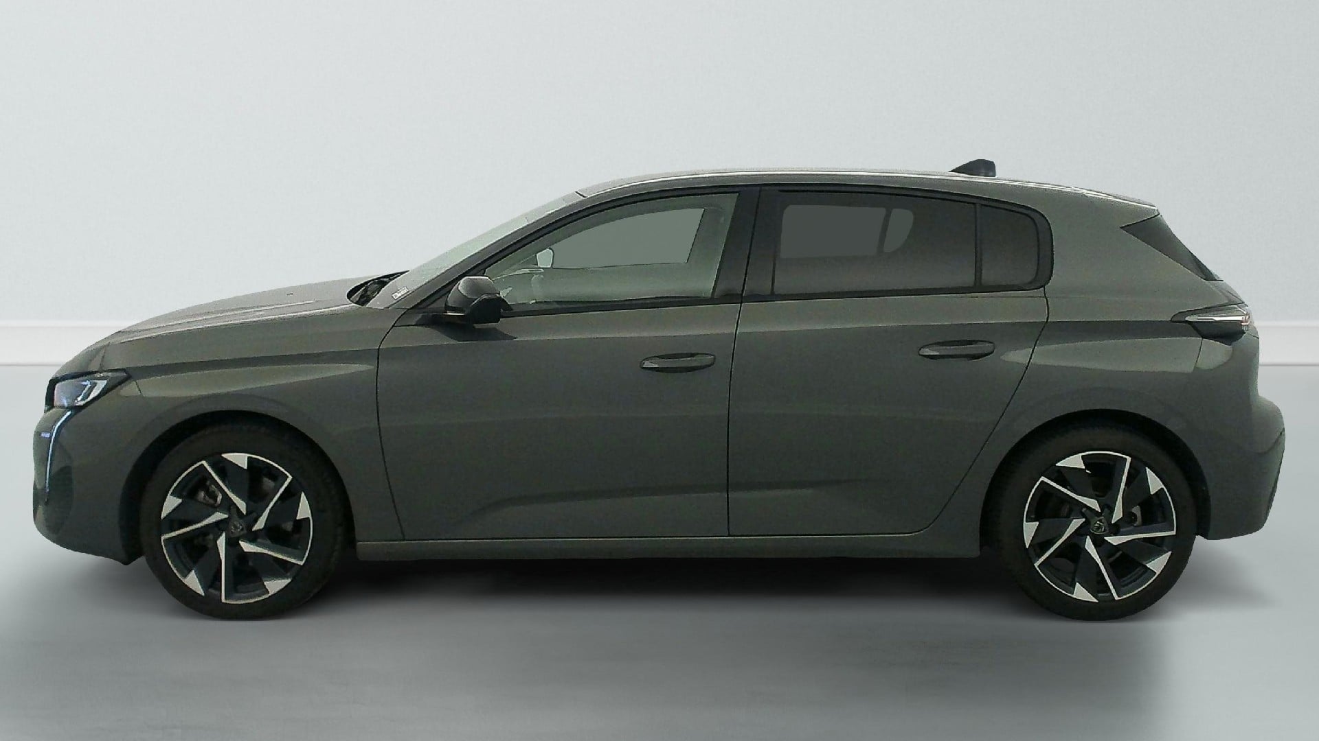 Peugeot 308 Allure Hybrid 145 e-DCS6 photo