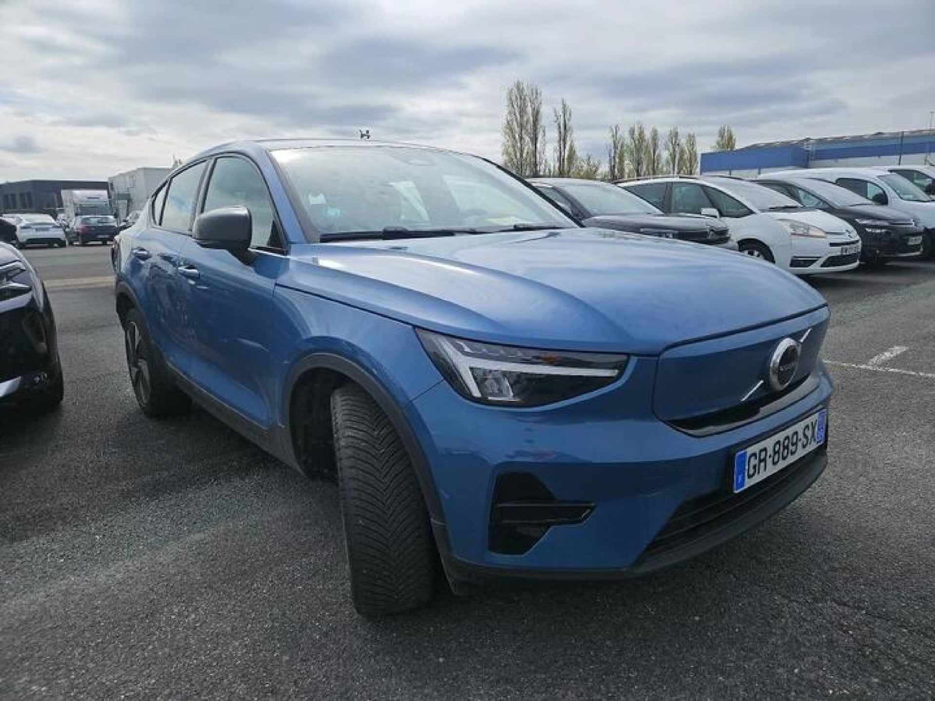 Volvo C40 C 40 Recharge Pure Electric 2WD Core Elektro 252hp 2WD