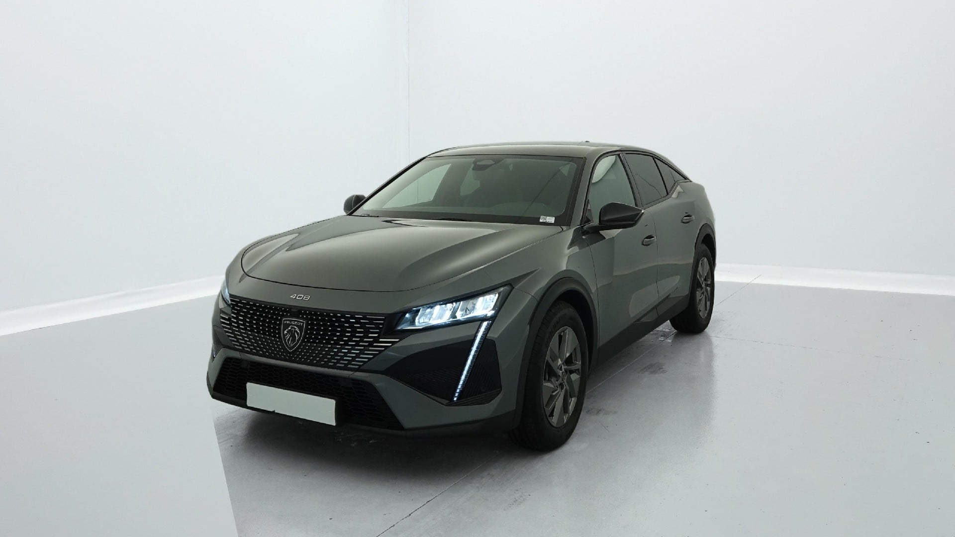Peugeot 408 Hybrid 145 e-DCS6 Allure photo