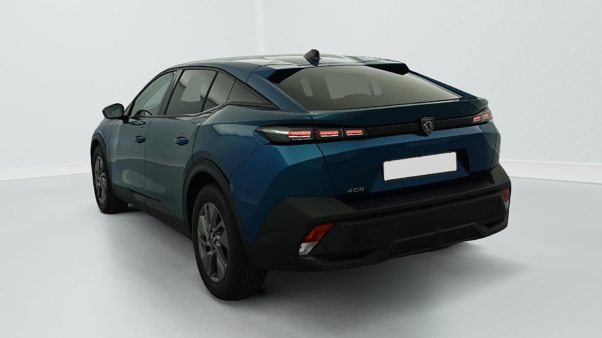 Peugeot 408 Hybrid 145 e-DCS6 Allure photo