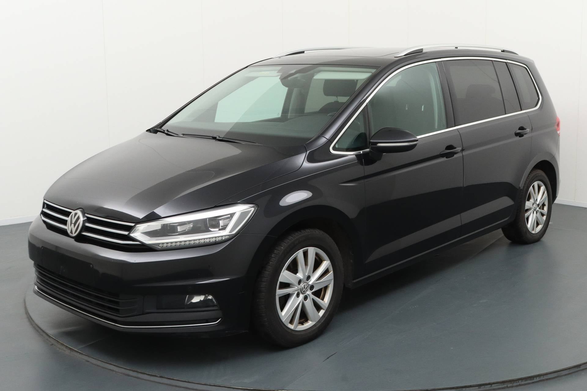 Volkswagen Touran Carat 2.0 Tdi 115 DSG7