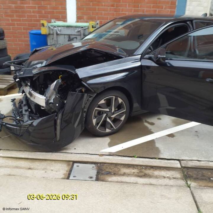Peugeot 308 SW 308 SW 1.6 Hybrid 180 S/S EAT8 Allure Pack (PHEV) 132kW/180pk  5D/P Auto-8 photo