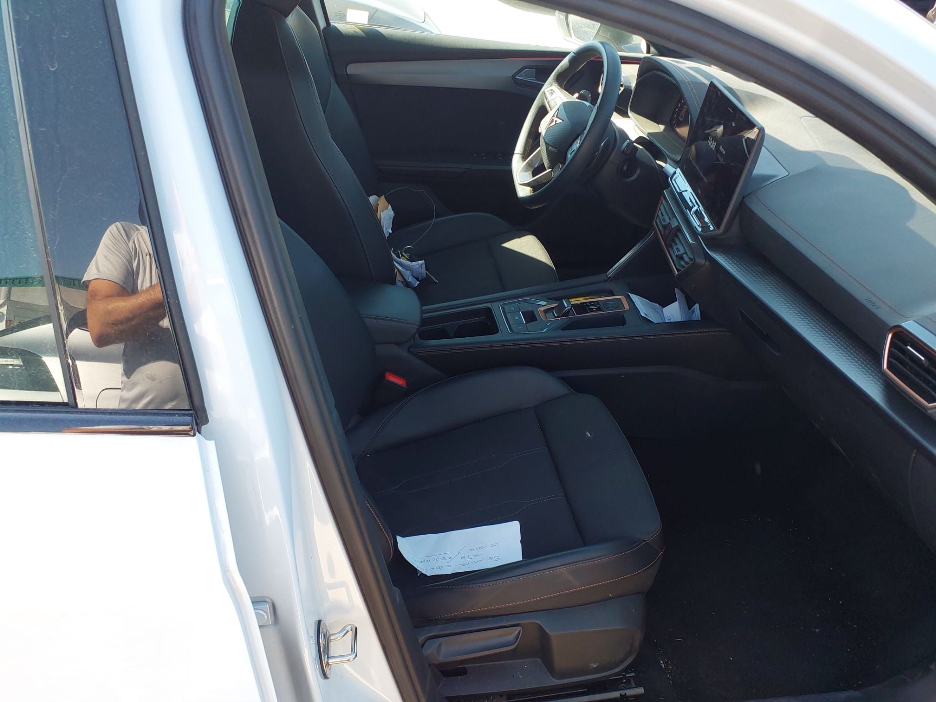 CUPRA Leon 1.5 PHEV DSG 205cv 5P AutomÃ¡tico (Winterpack) photo