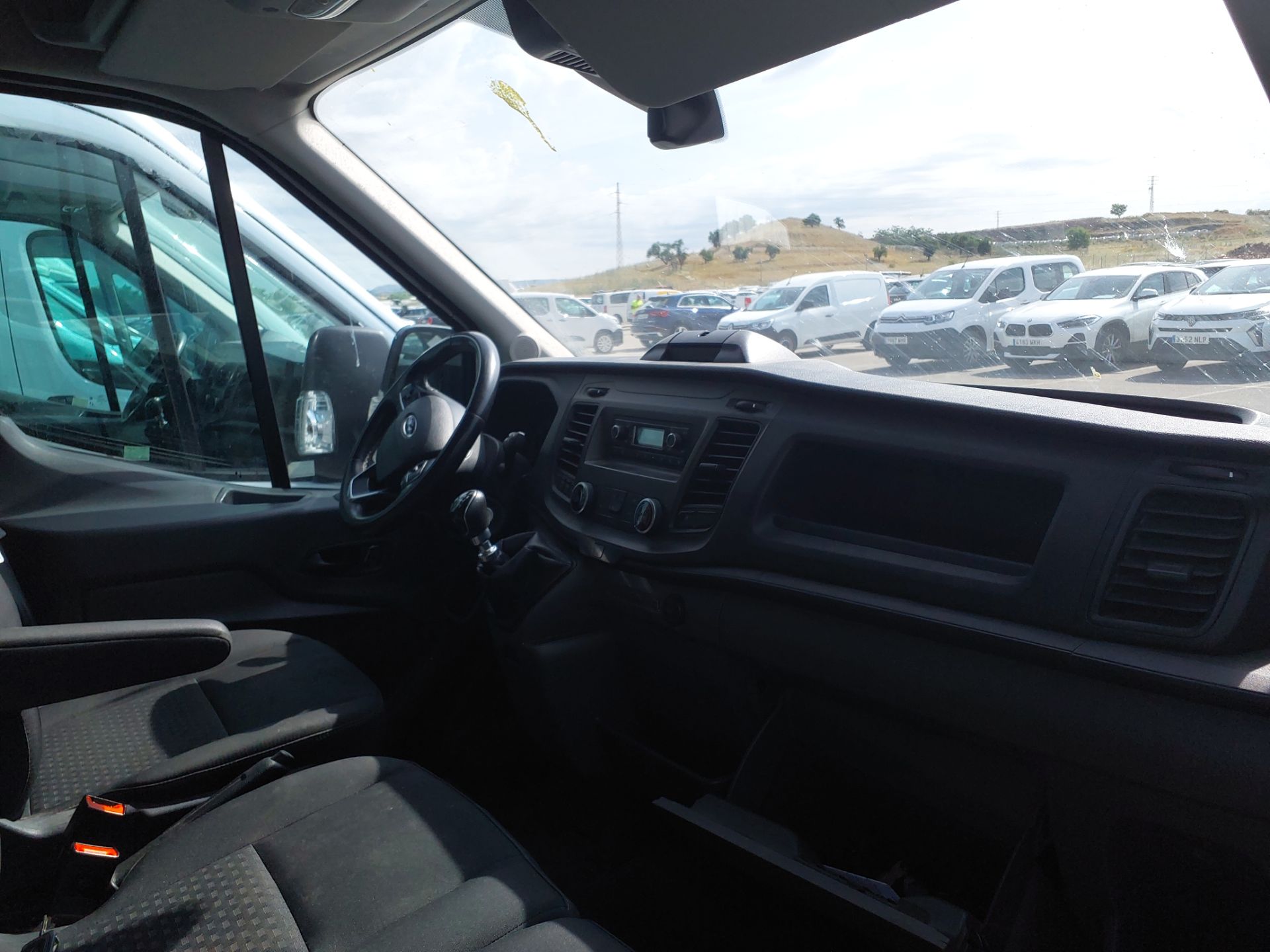 FORD Transit 2.0D L3H2 130CV photo