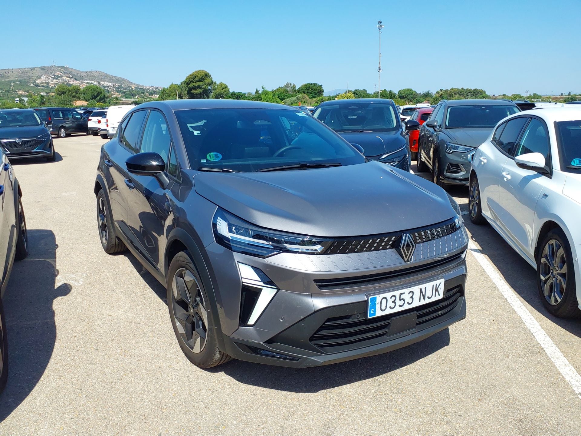 RENAULT Captur TCe 103 kw (140cv) EDC mild hybrid Techno(Winterpack)