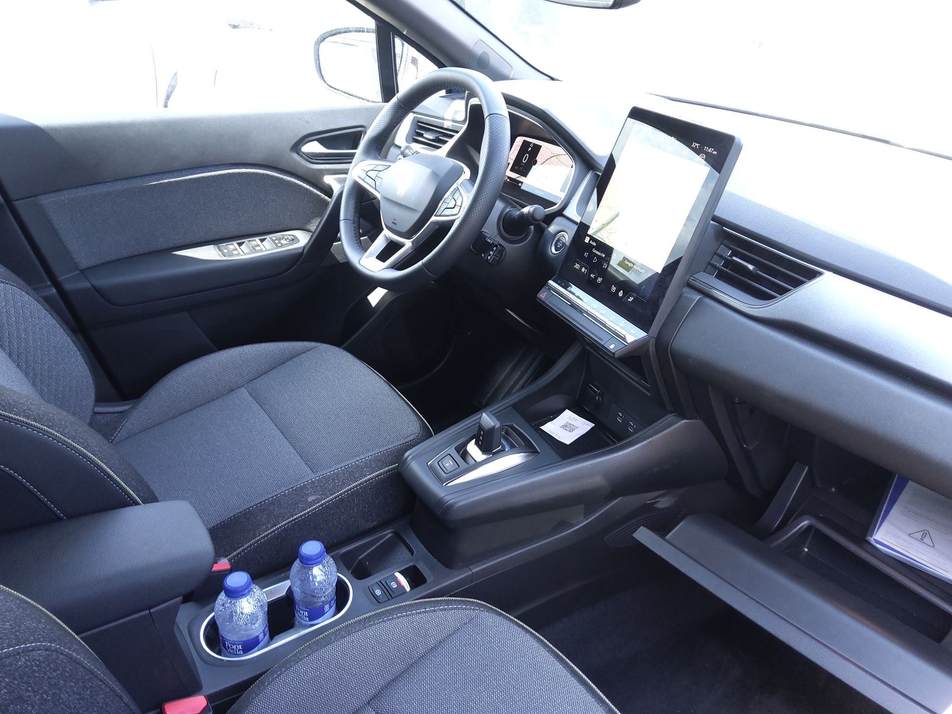 RENAULT Captur TCe 103 kw (140cv) EDC mild hybrid Techno(Winterpack) photo