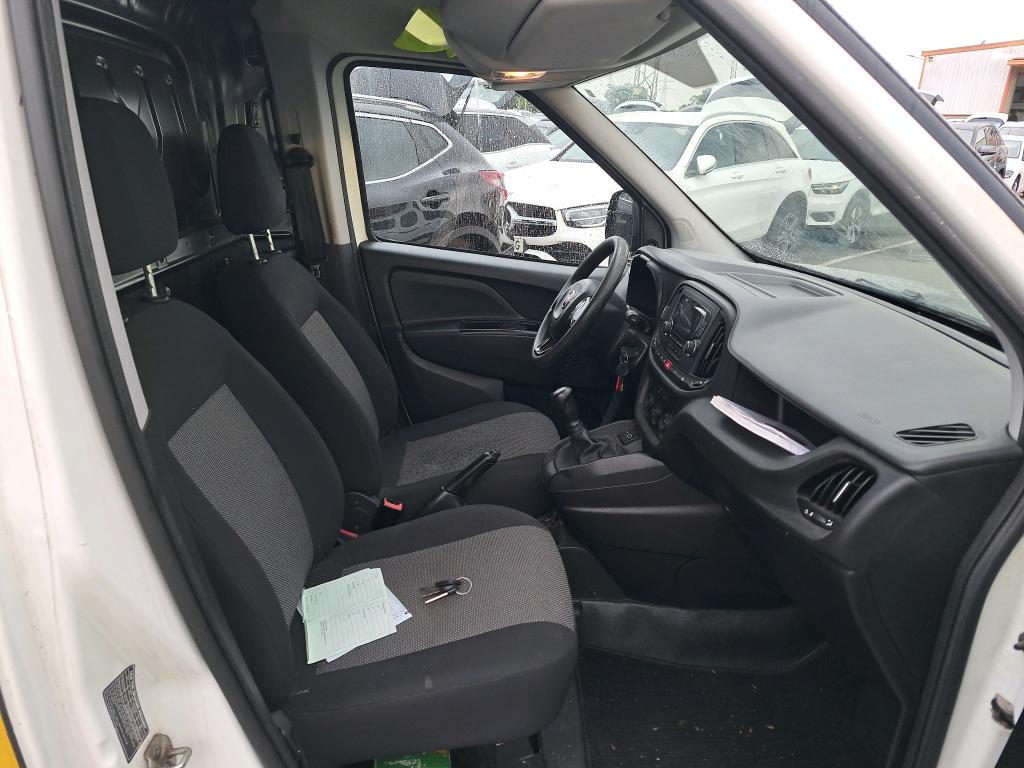 FIAT Doblò Cargo/3P/ Cargo Base Plus 1.3 Mjet 80 CV photo