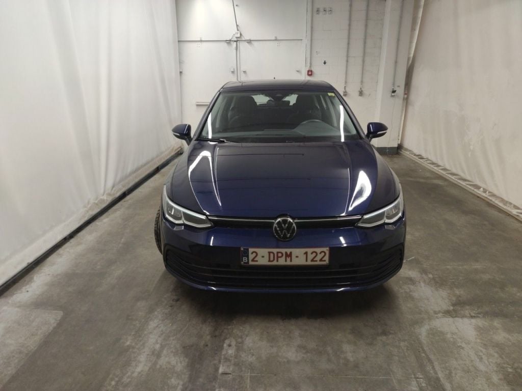 Volkswagen Golf VIII 1.0 eTSI 81kW Life DSG 5d photo