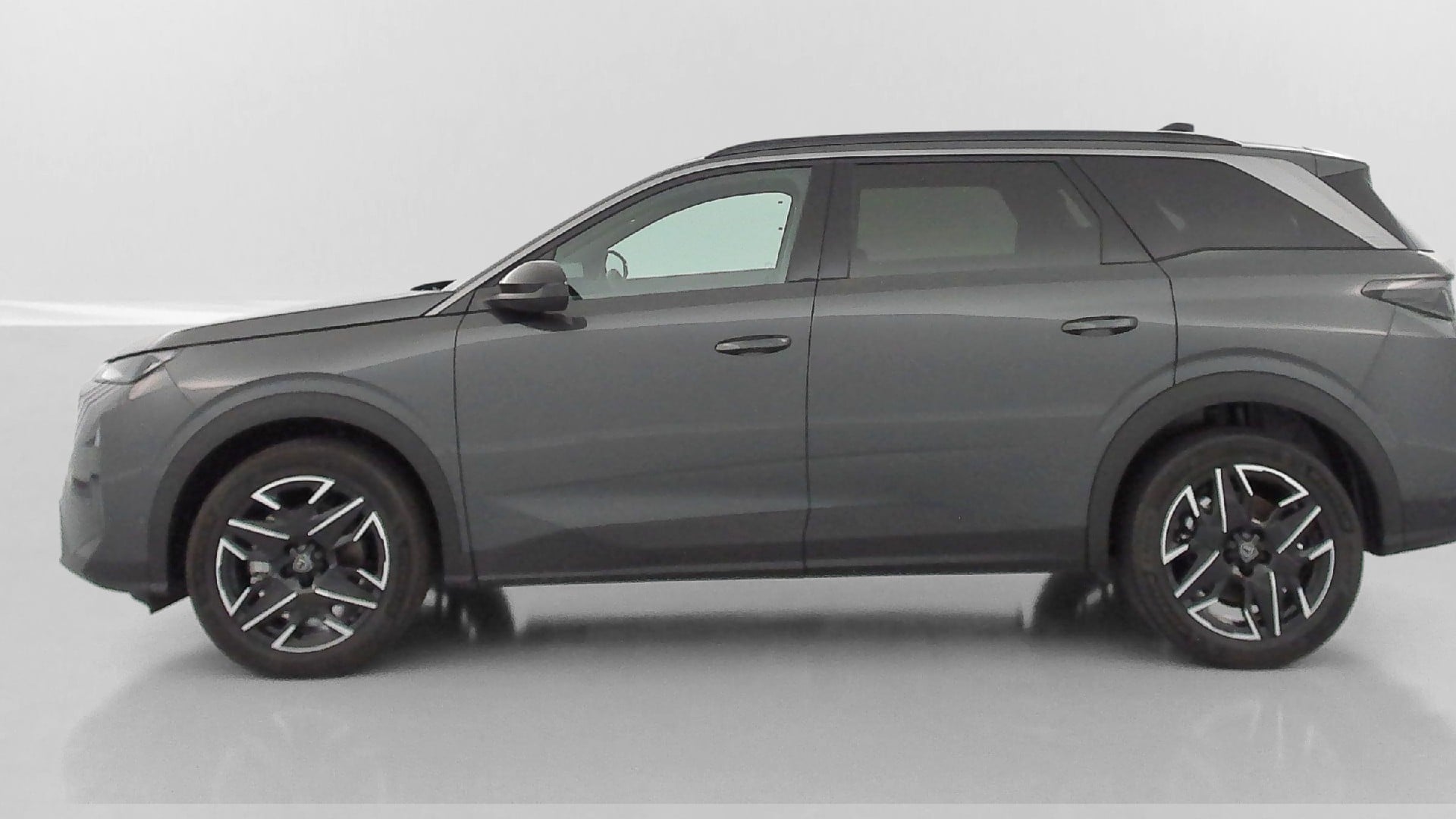 Peugeot 5008 Allure 1.2 Hybrid 145ch photo