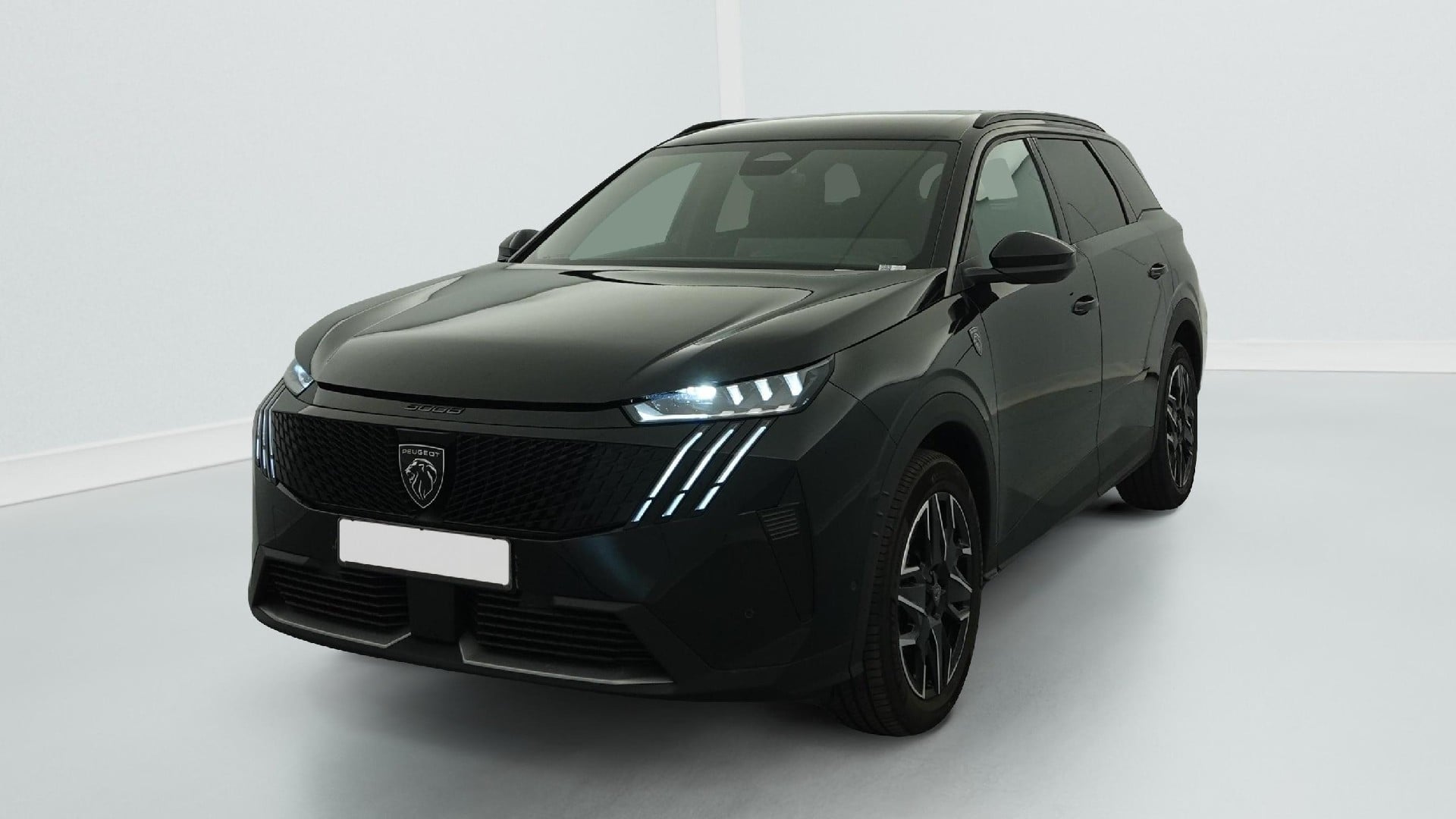 Peugeot 5008 HYBRID 145CH E-DCS6 GT photo