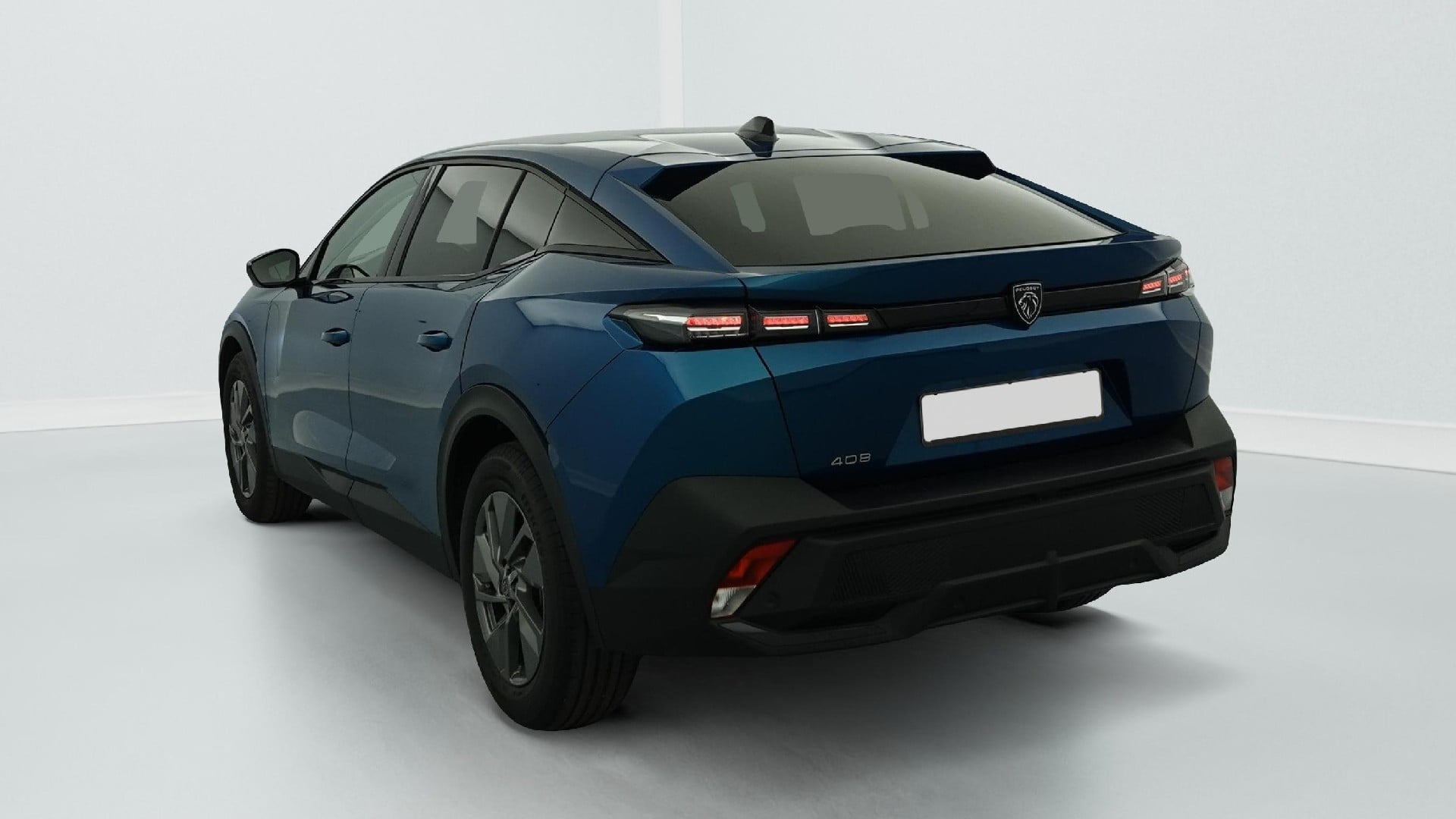 Peugeot 408 Hybrid 145 e-DCS6 Allure photo