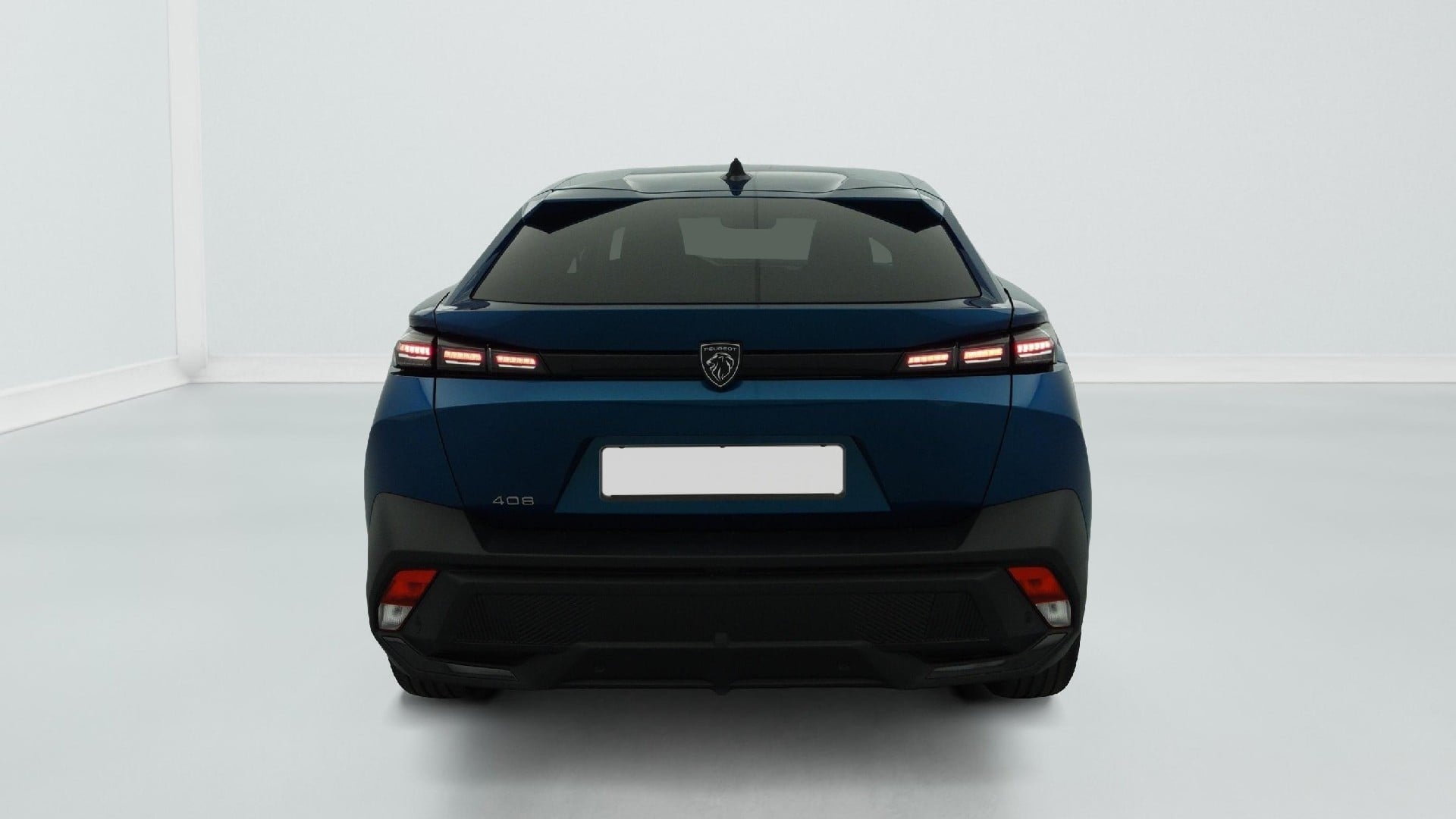 Peugeot 408 Hybrid 145 e-DCS6 Allure photo