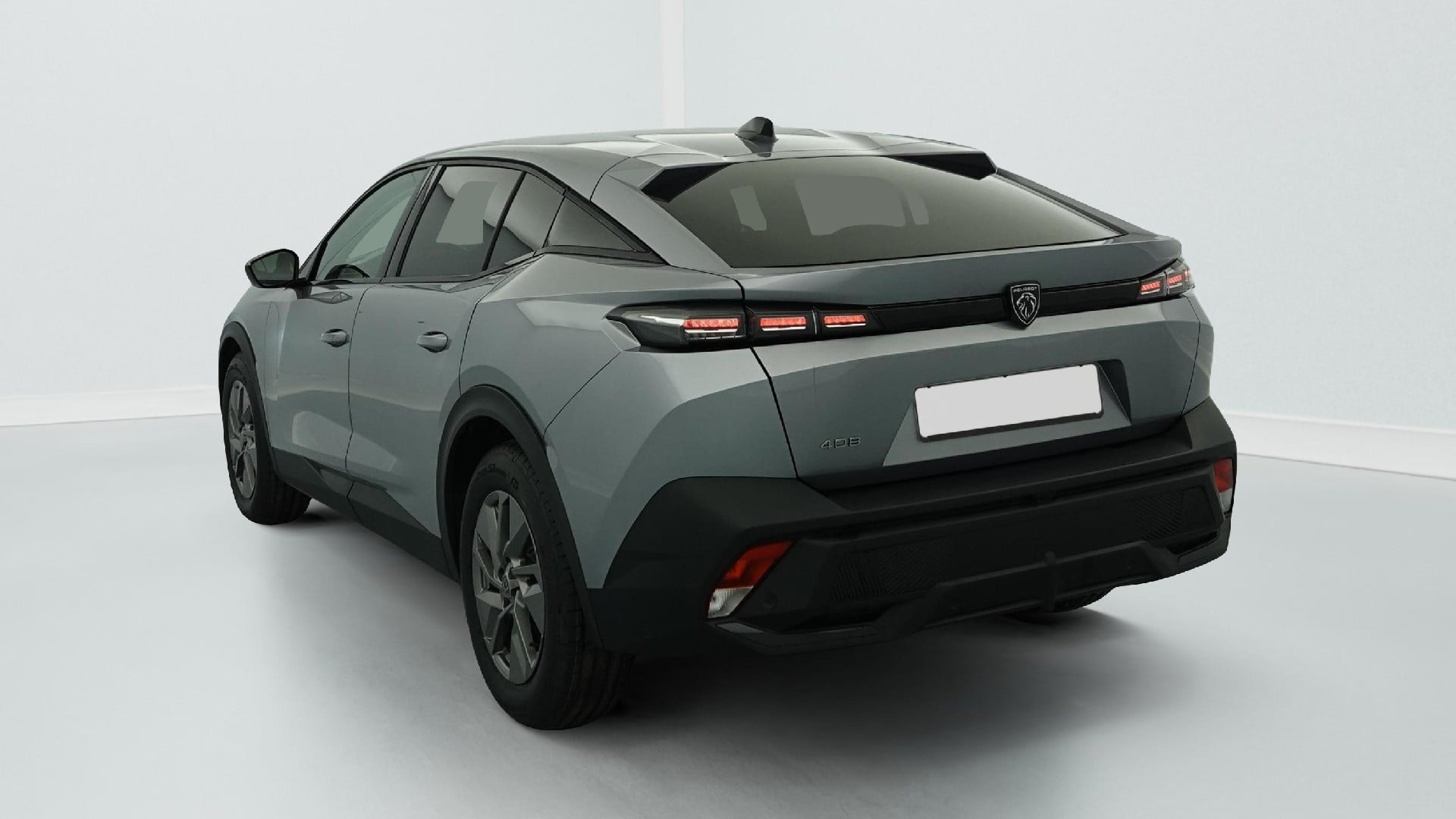 Peugeot 408 Hybrid 136 e-DCS6 Allure photo