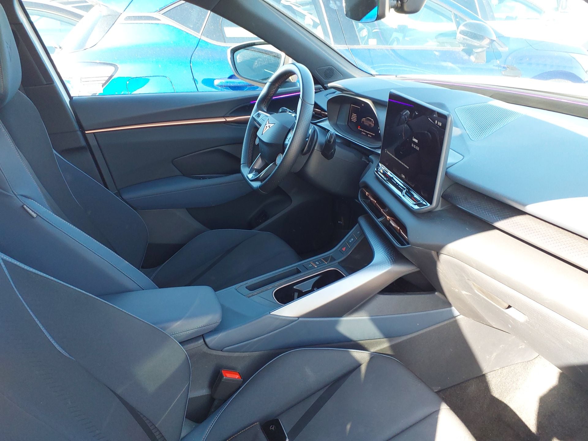 CUPRA Terramar 1.5 eTSI DSG 150cv automatico photo