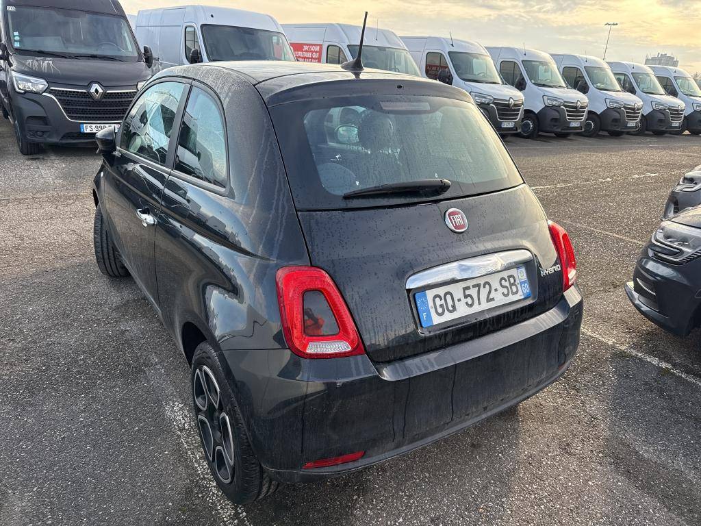 Fiat 500 Club 1.0L 70 hp Mild Hybrid (BSG) Start/Stop photo