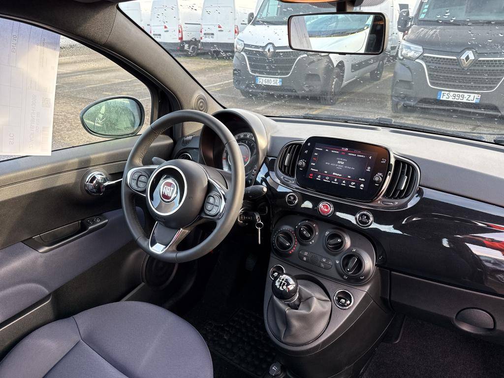 Fiat 500 Club 1.0L 70 hp Mild Hybrid (BSG) Start/Stop photo