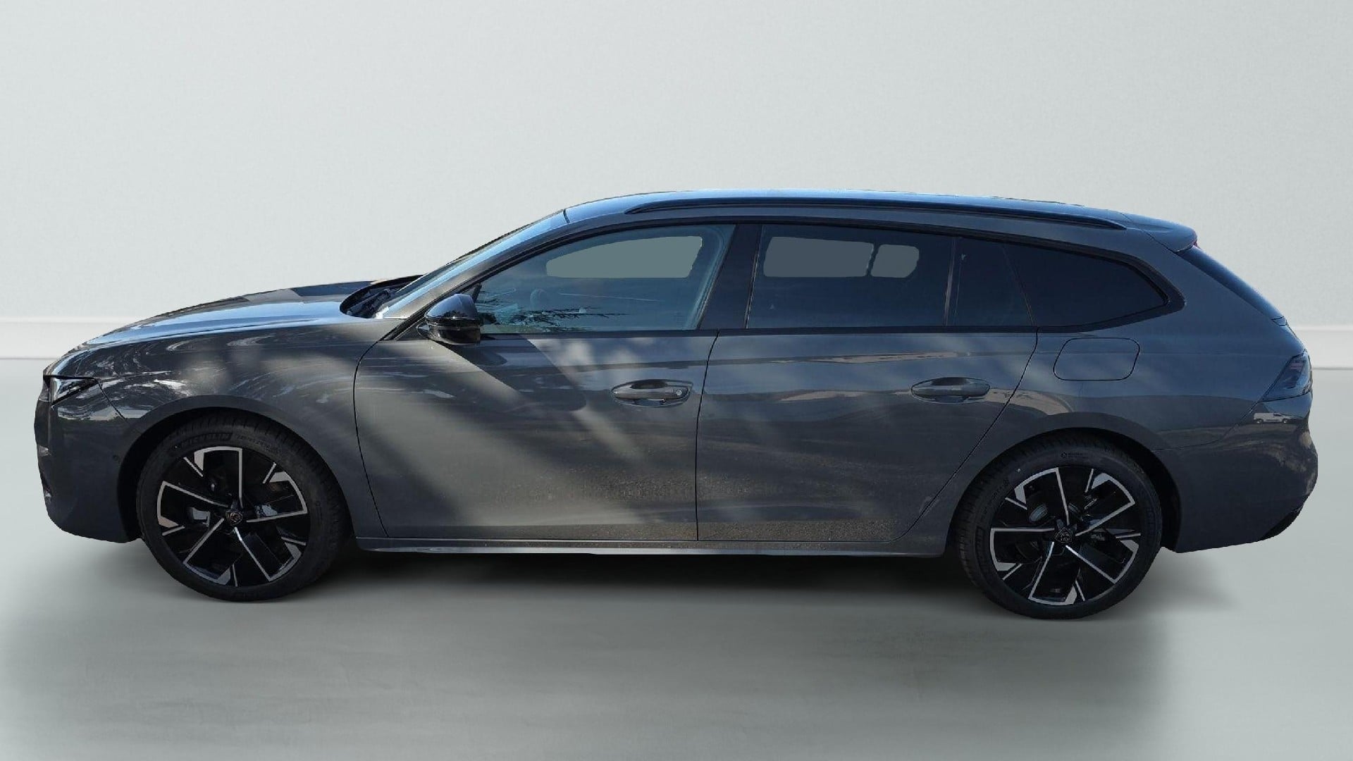 Peugeot 508 SW Hybrid 225 e-EAT8 Allure photo