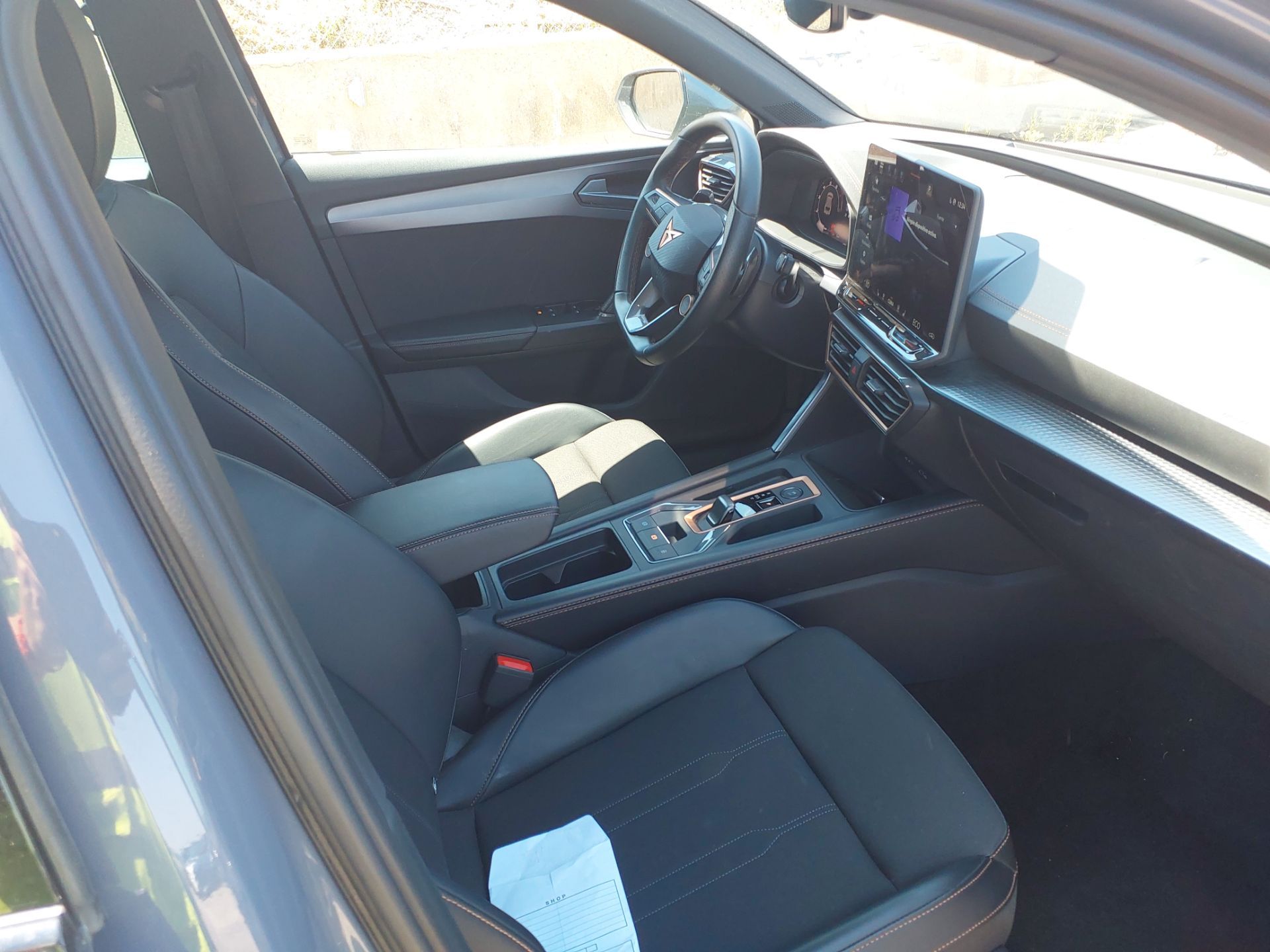 CUPRA Leon 1.5 PHEV DSG 205cv 5P AutomÃ¡tico (Winterpack) photo