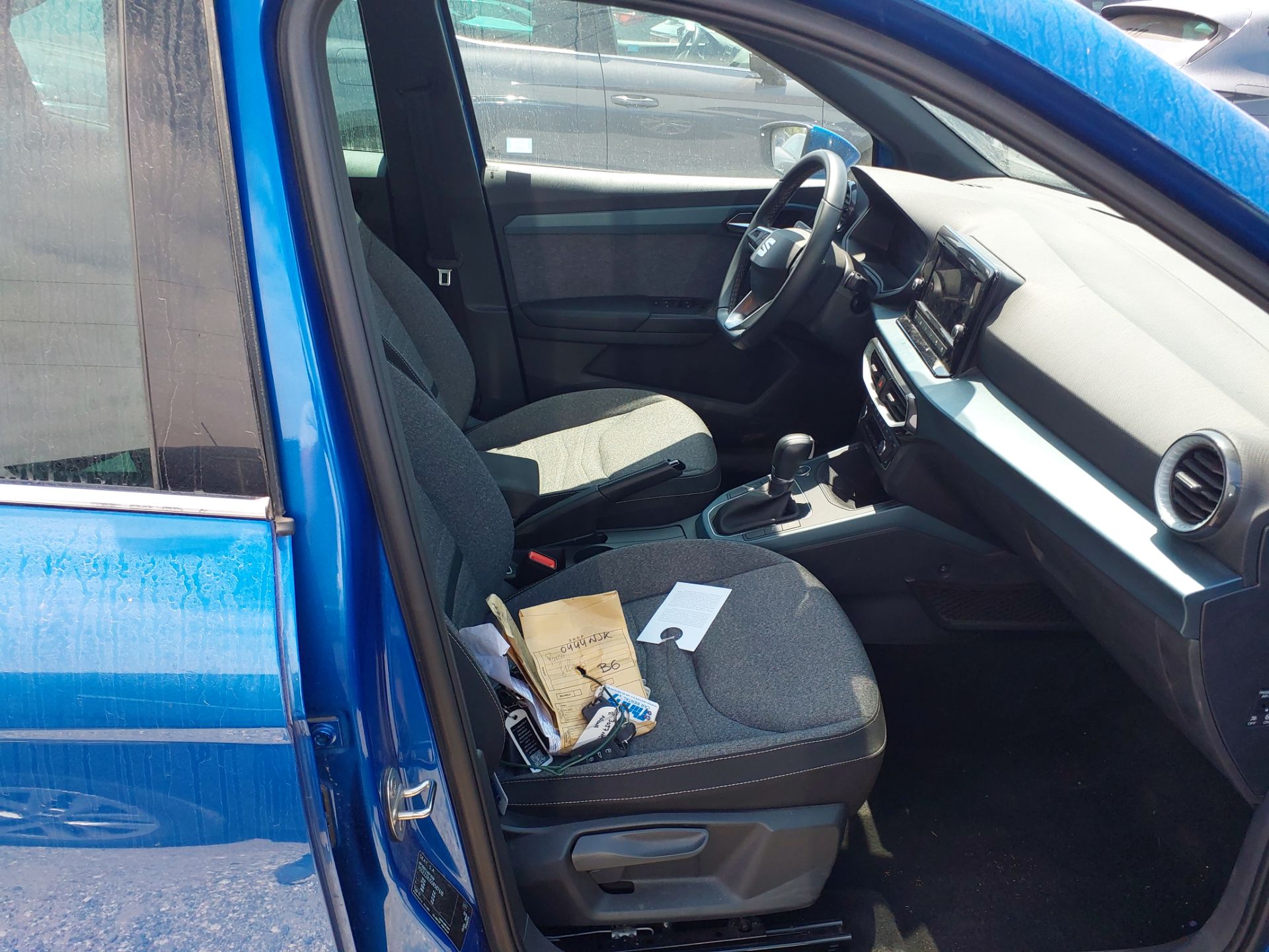 SEAT Arona 1.0 TSI 85 KW 115 CV DSG startstop special edition EXPERIENCE(Winterpack) photo