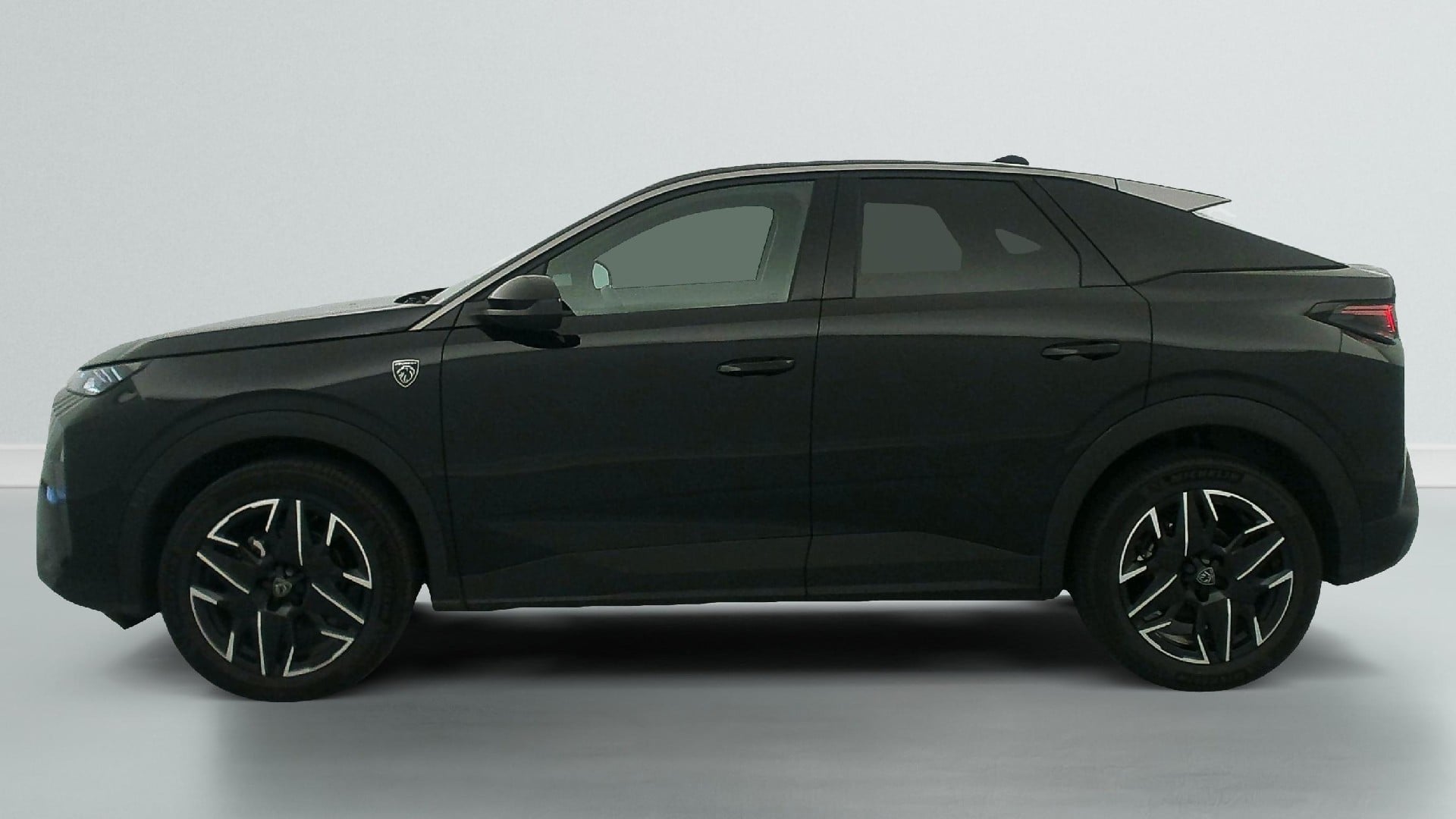 Peugeot 3008 Hybrid 145 e-DCS6 GT photo