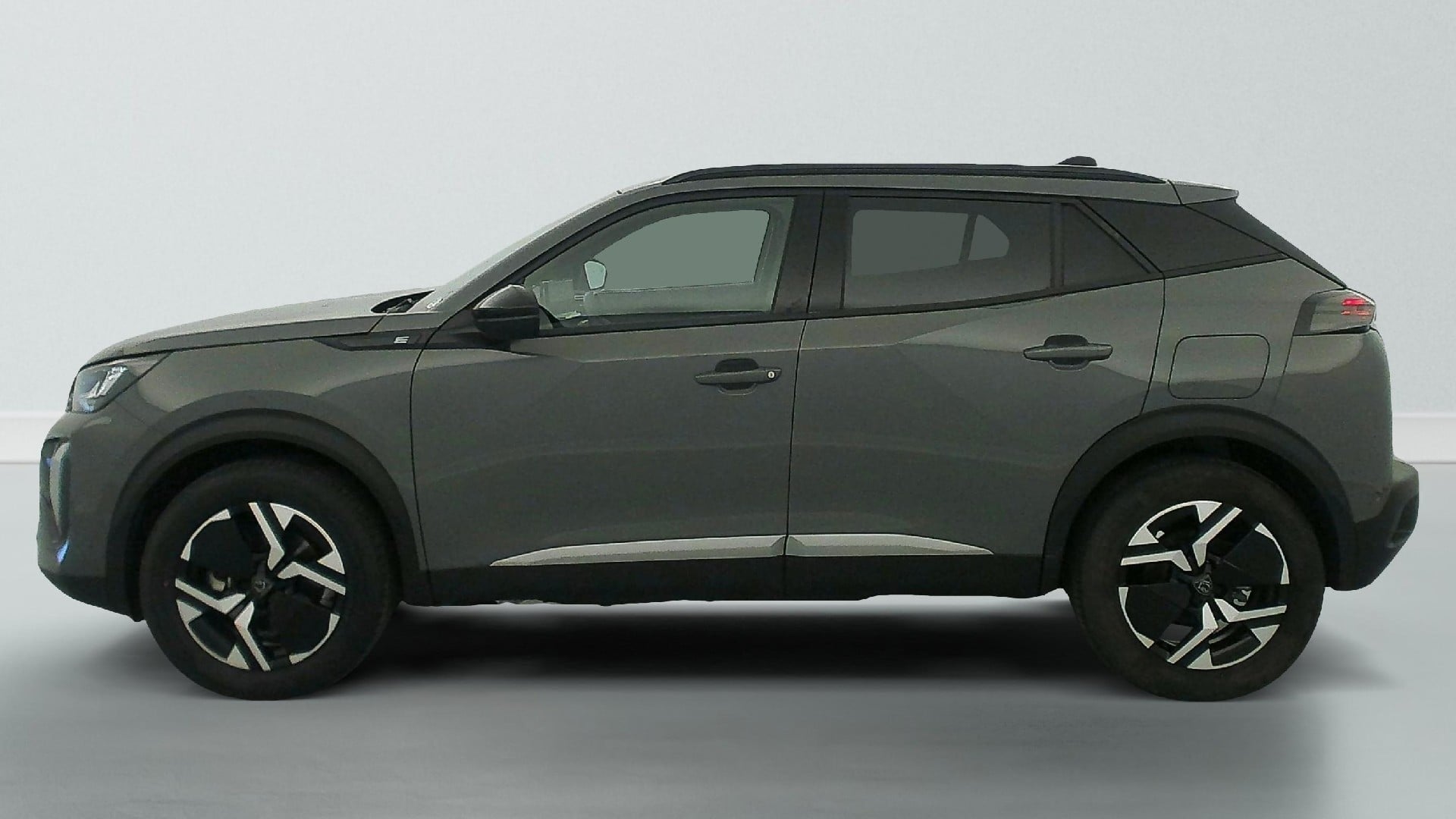 Peugeot 2008 50 kWh 136 ch Allure photo