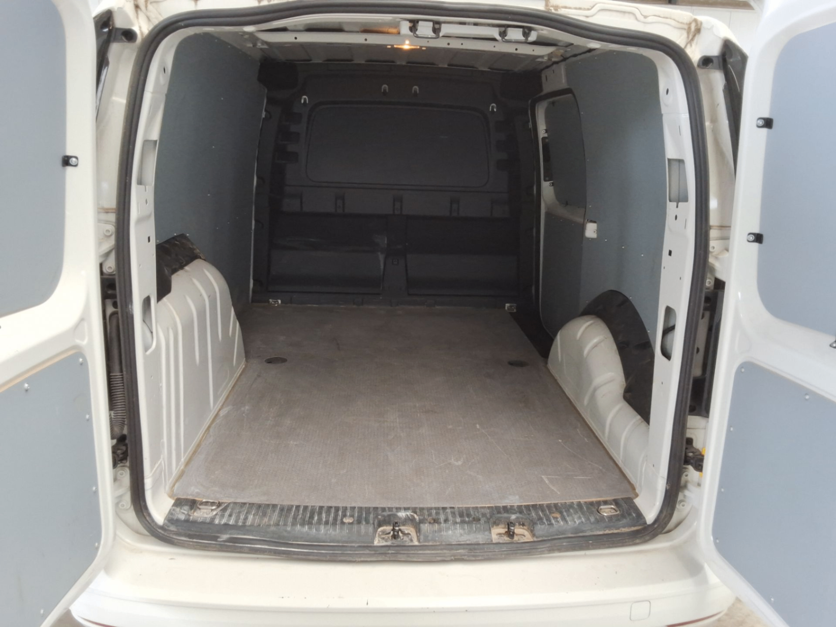 Volkswagen Caddy Cargo Maxi  LW 1,5 l TSI EU6 84 kW 6V LW photo