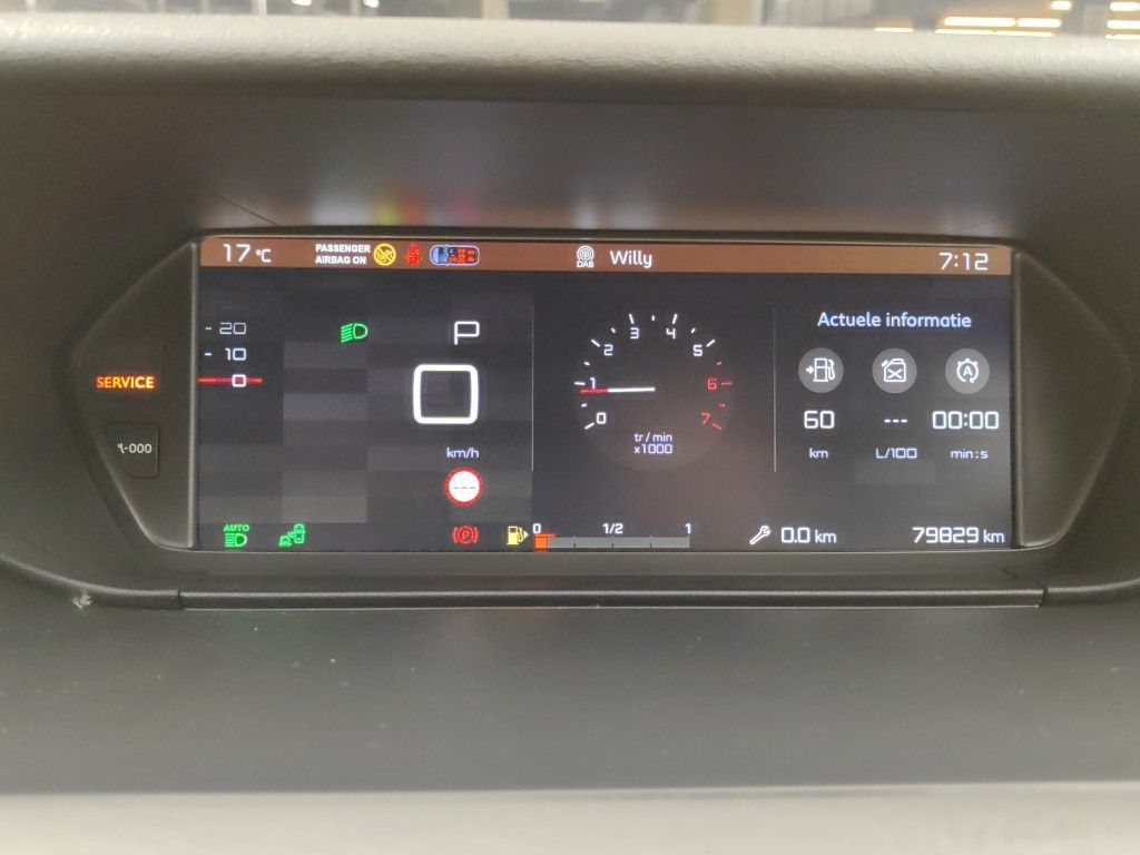 Citroën Grand C4 Spacetourer 1.5 BlueHDi 130 S&S EAT8 Business Lounge 5d 7pl photo