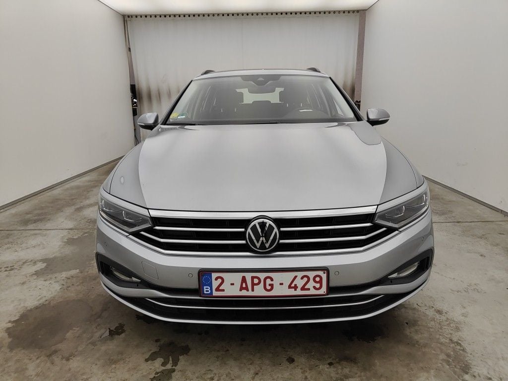 Volkswagen Passat Variant 2.0 TDI 90kW DSG Style Business 5d photo