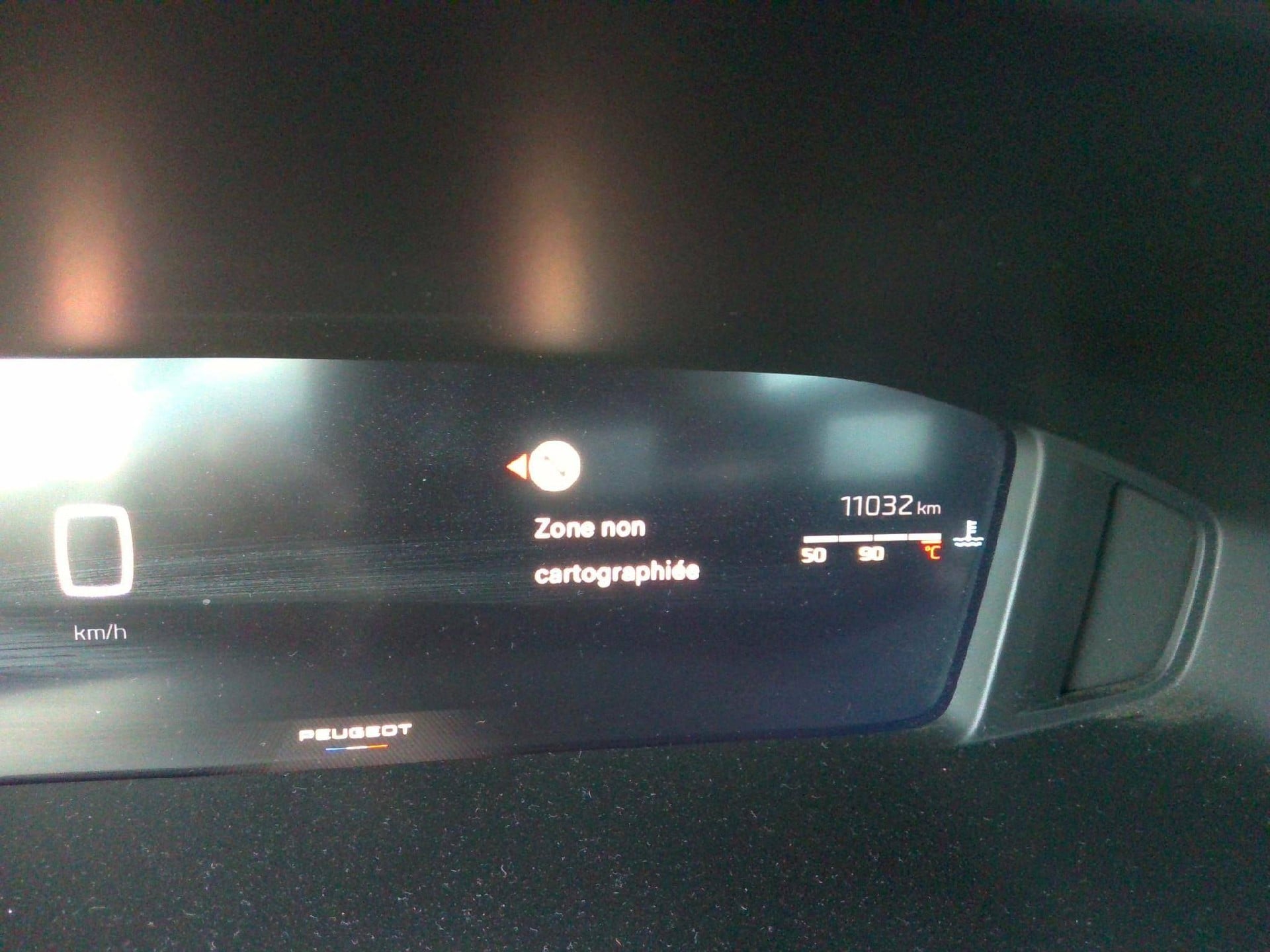 Peugeot 2008 Allure 100 S&S BVM6 photo