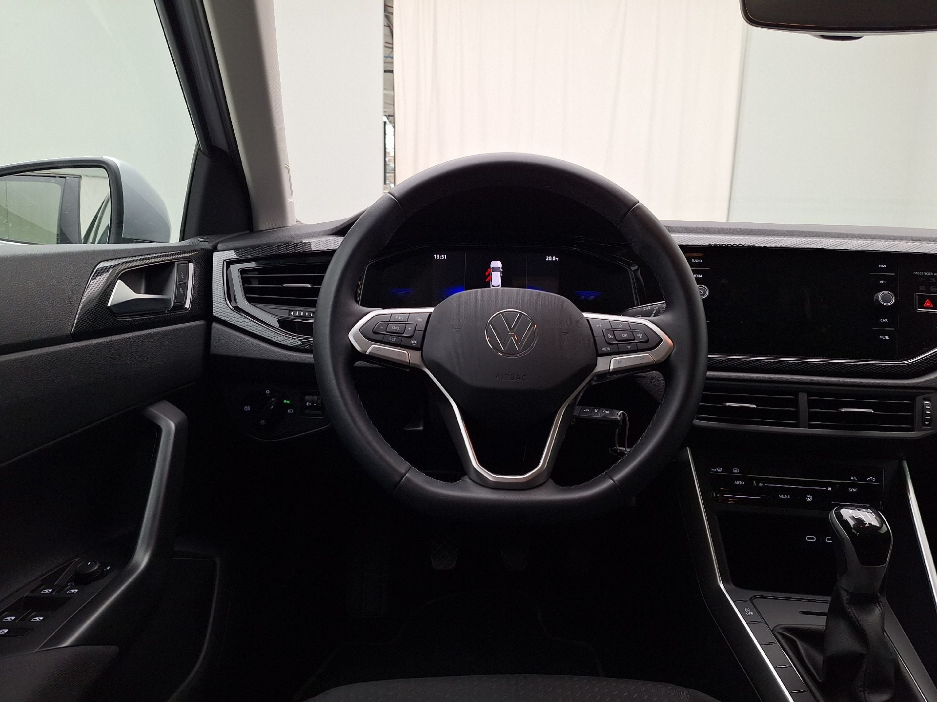 VW, Polo 1.0, Polo 1.0 TSI 70kW Life Busine. photo