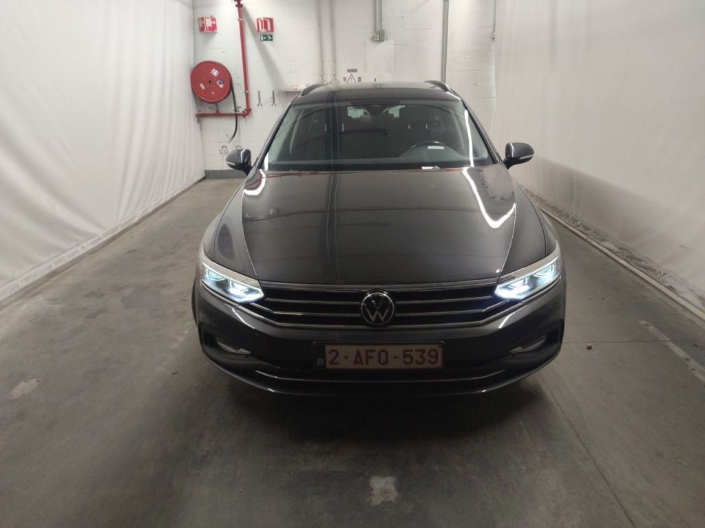 Volkswagen Passat Variant 1.6 TDI SCR DSG7 Style Business 5d photo