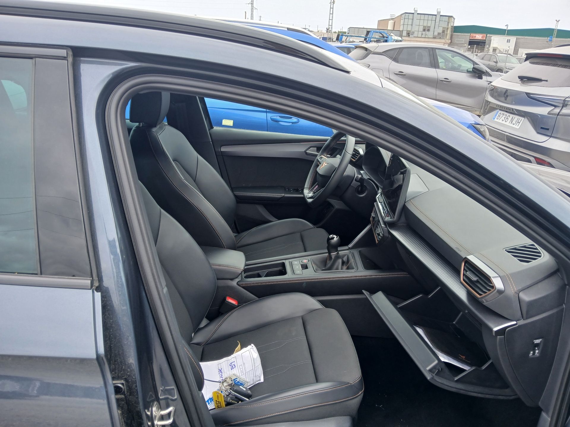 CUPRA Leon 1.5 TSI S&S 150cv Manual SportsTourer photo