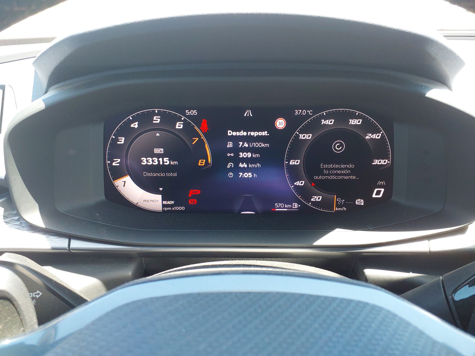 CUPRA Terramar 1.5 eTSI DSG 150cv automatico photo