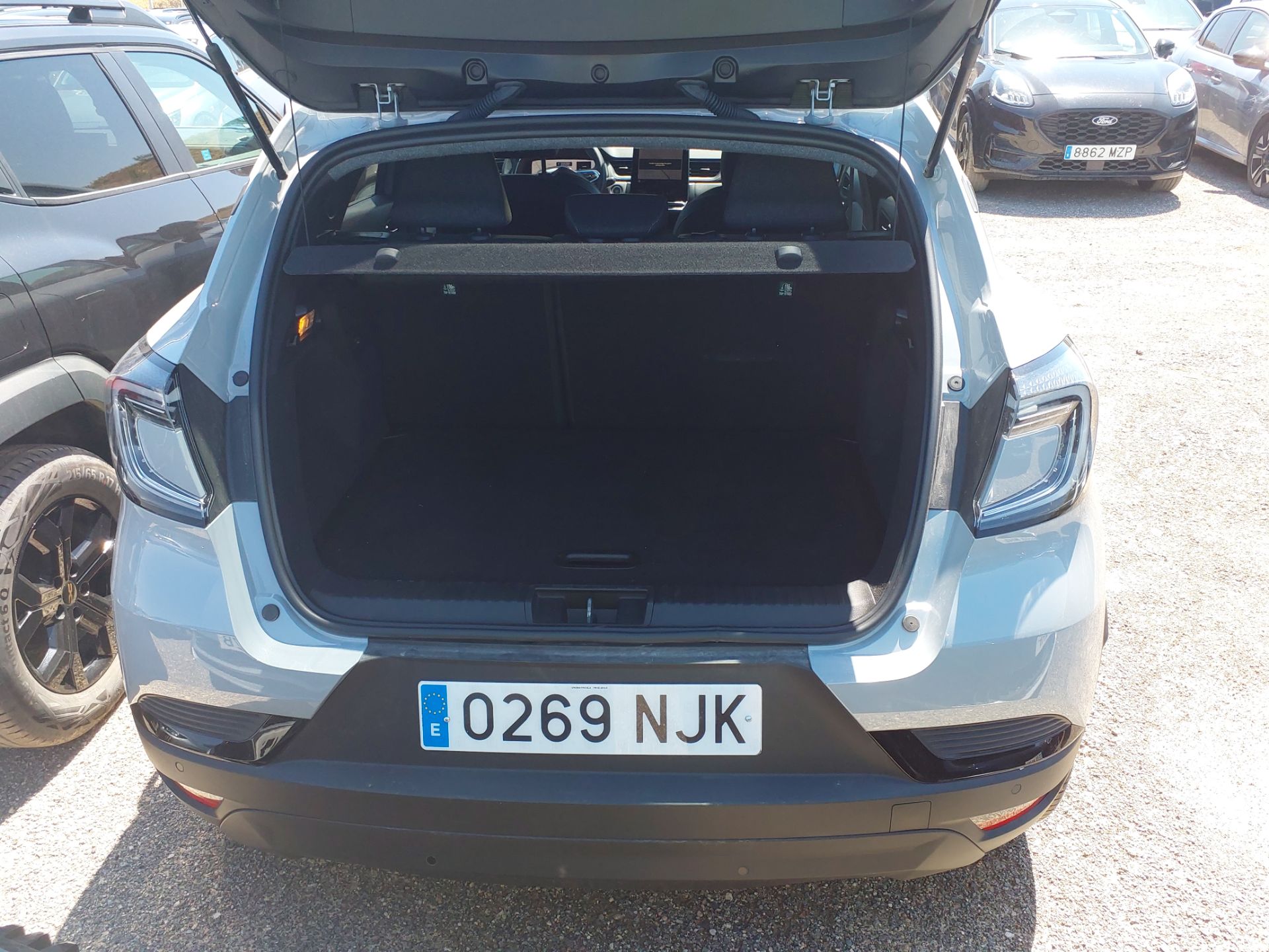 RENAULT Captur TCe 103 kw (140cv) EDC mild hybrid Techno(Winterpack) photo
