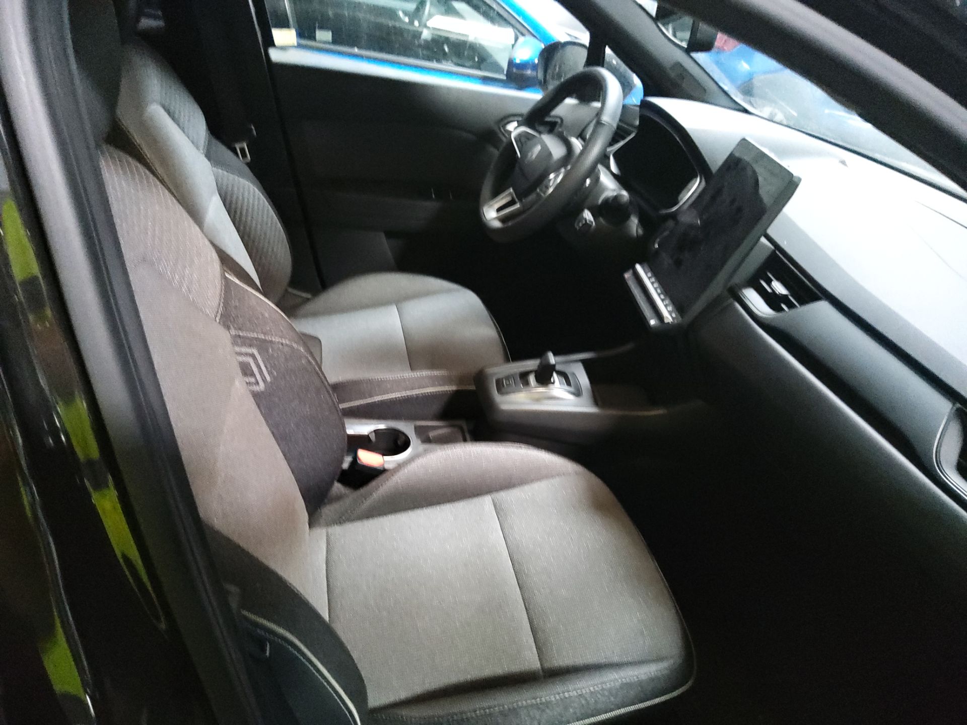 RENAULT Captur TCe 103 kw (140cv) EDC mild hybrid Techno(Winterpack) photo