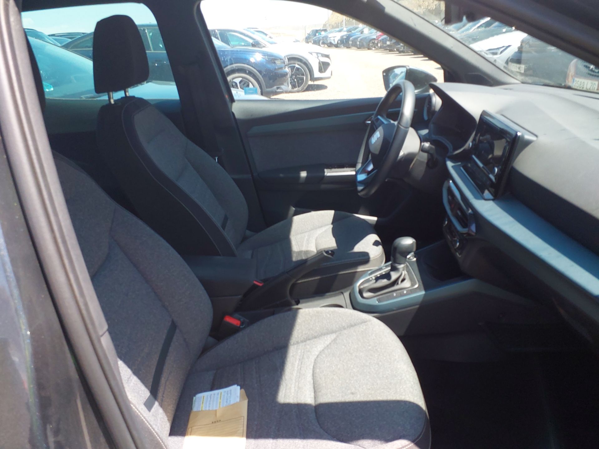 SEAT Arona 1.0 TSI 85 KW 115 CV DSG startstop special edition EXPERIENCE(Winterpack) photo
