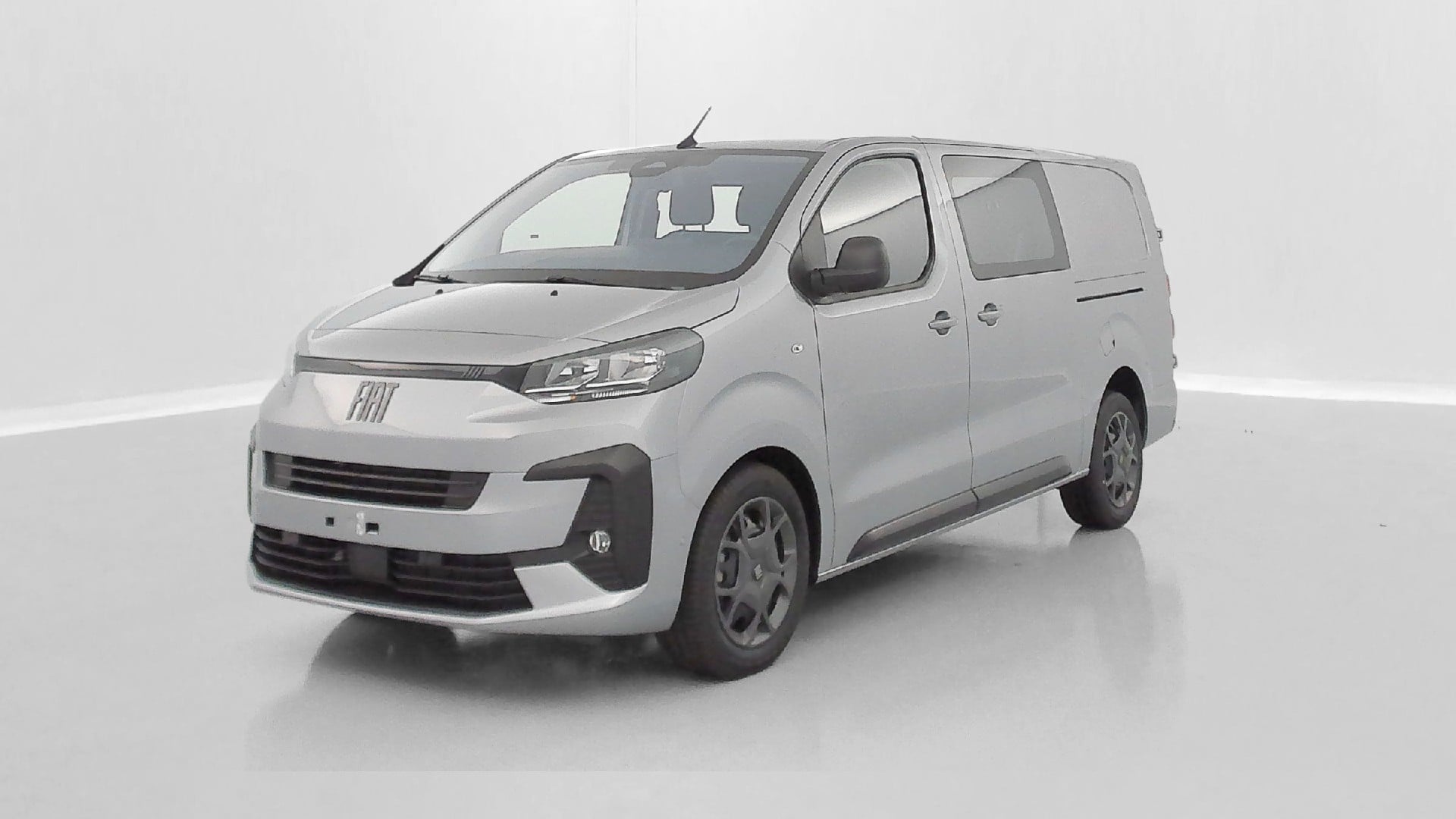 Fiat Scudo Pack Premium Connect 2.0 BlueHDi 180 ch photo