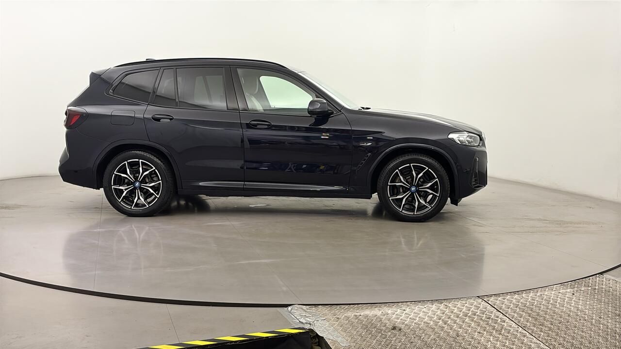 BMW X3 / 2021 / 5P / SUV xDrive30e 292ch M Sport BVA8 photo