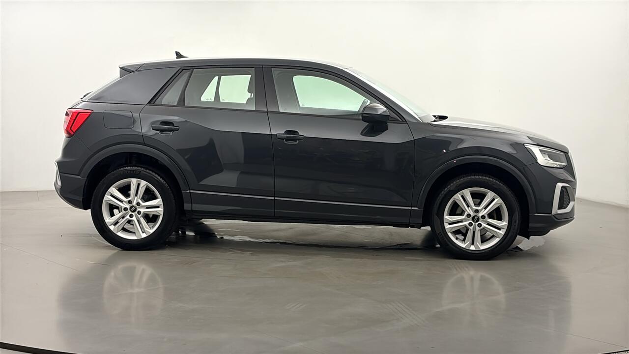 Q2 30 TDI Business Line 2.0 TDI 115CV BVA7 E6d photo