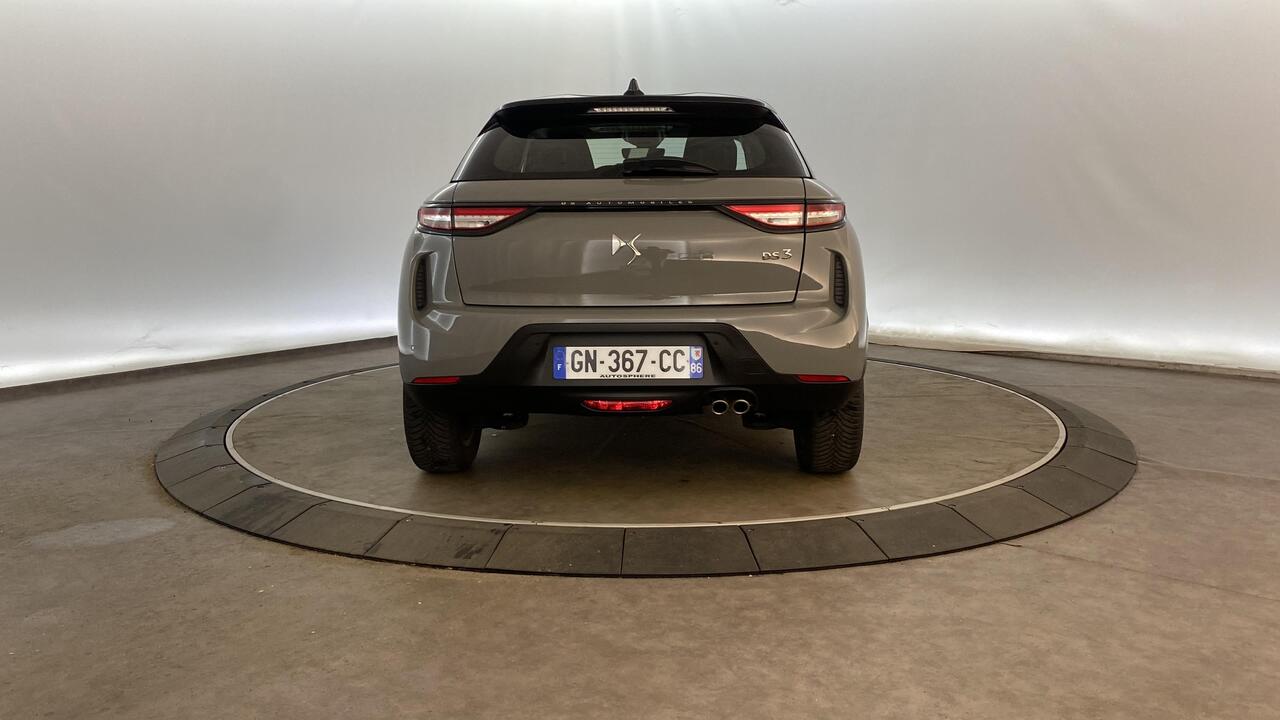 DS DS 3 / 2022 / 5P / SUV 1.2 PURETECH 130 AUTOMATIQUE BASTILLE photo