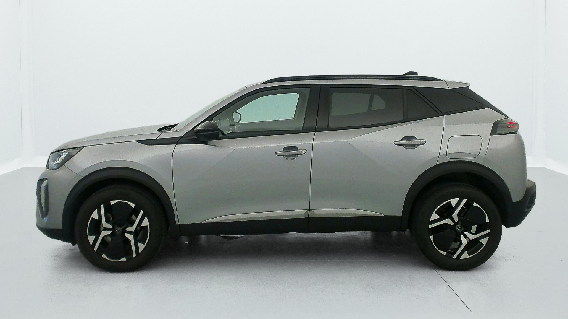 Peugeot 2008 100 S&S BVM6 Allure photo