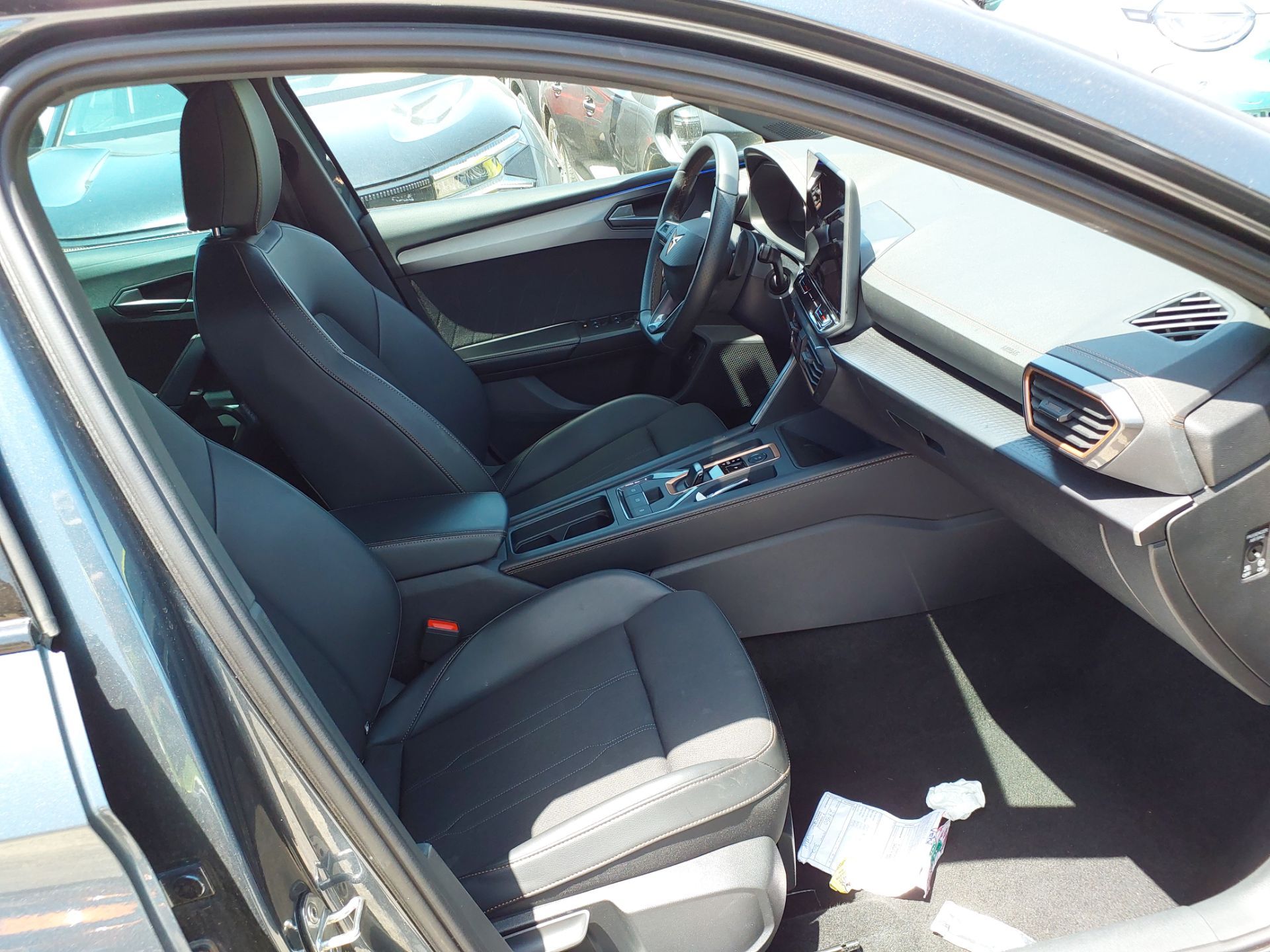CUPRA Leon 1.5 PHEV DSG 205cv 5P AutomÃ¡tico (Winterpack) photo