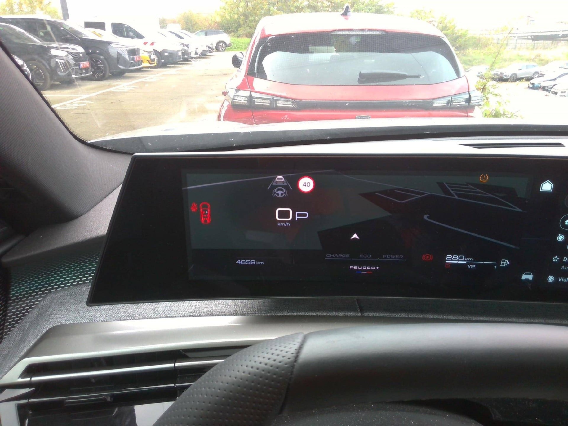 Peugeot 5008 GT Hybrid 145 ch e-DCS6 photo