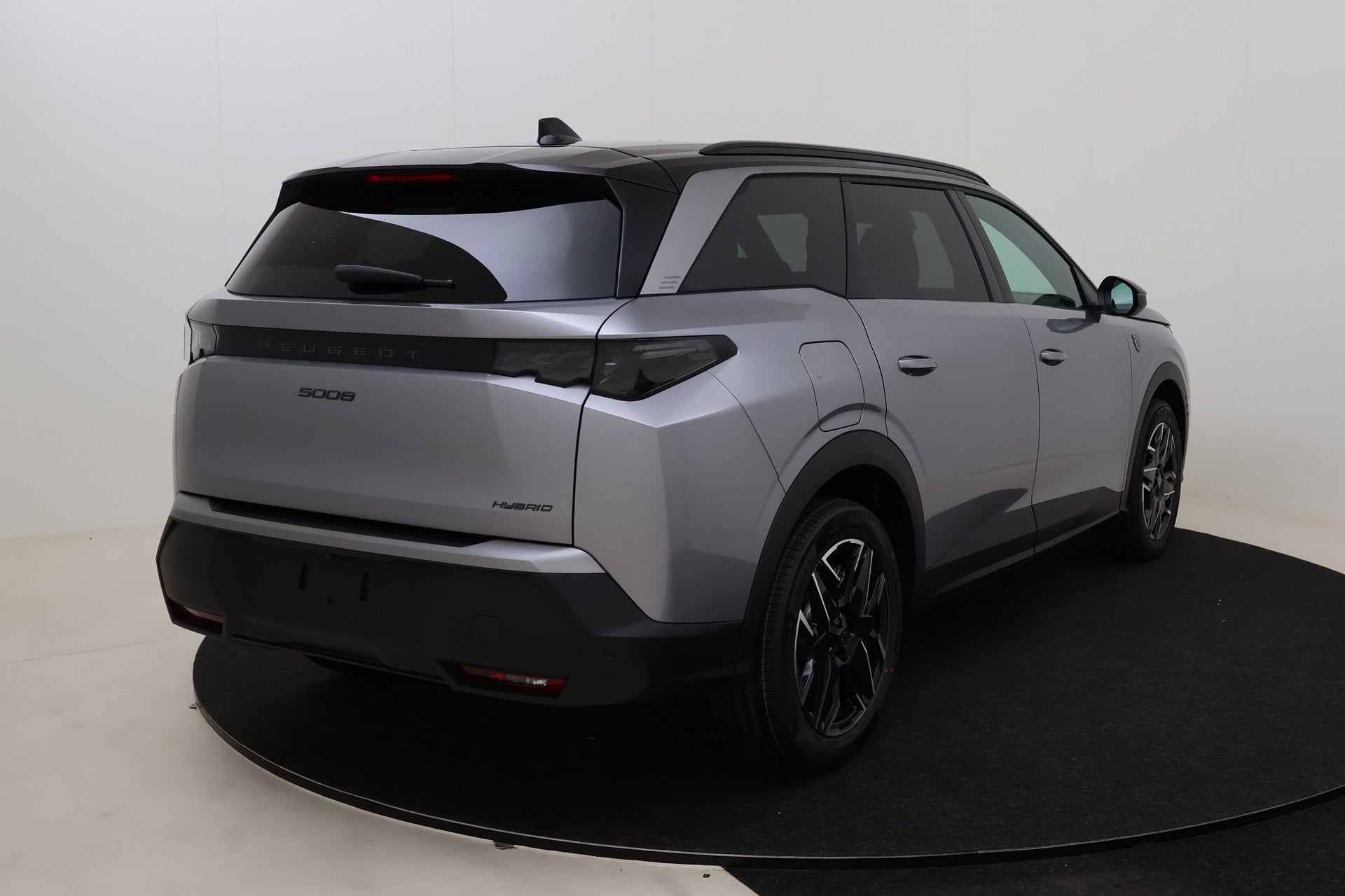 Peugeot 5008 GT Hybrid 145 hp e-DSC6 photo