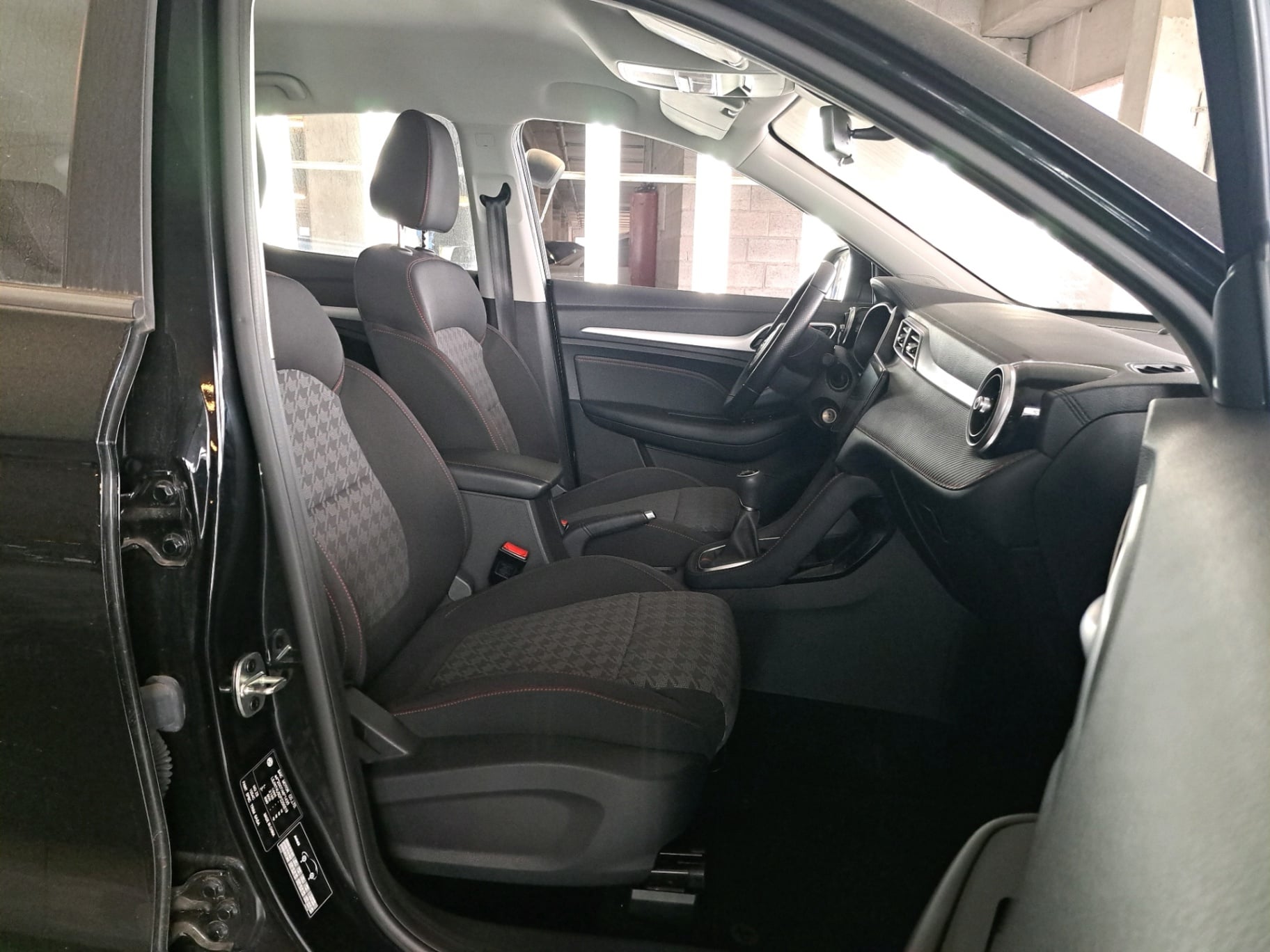 MG ZS Comfort 1.5 VTI-Tech 106 hp photo