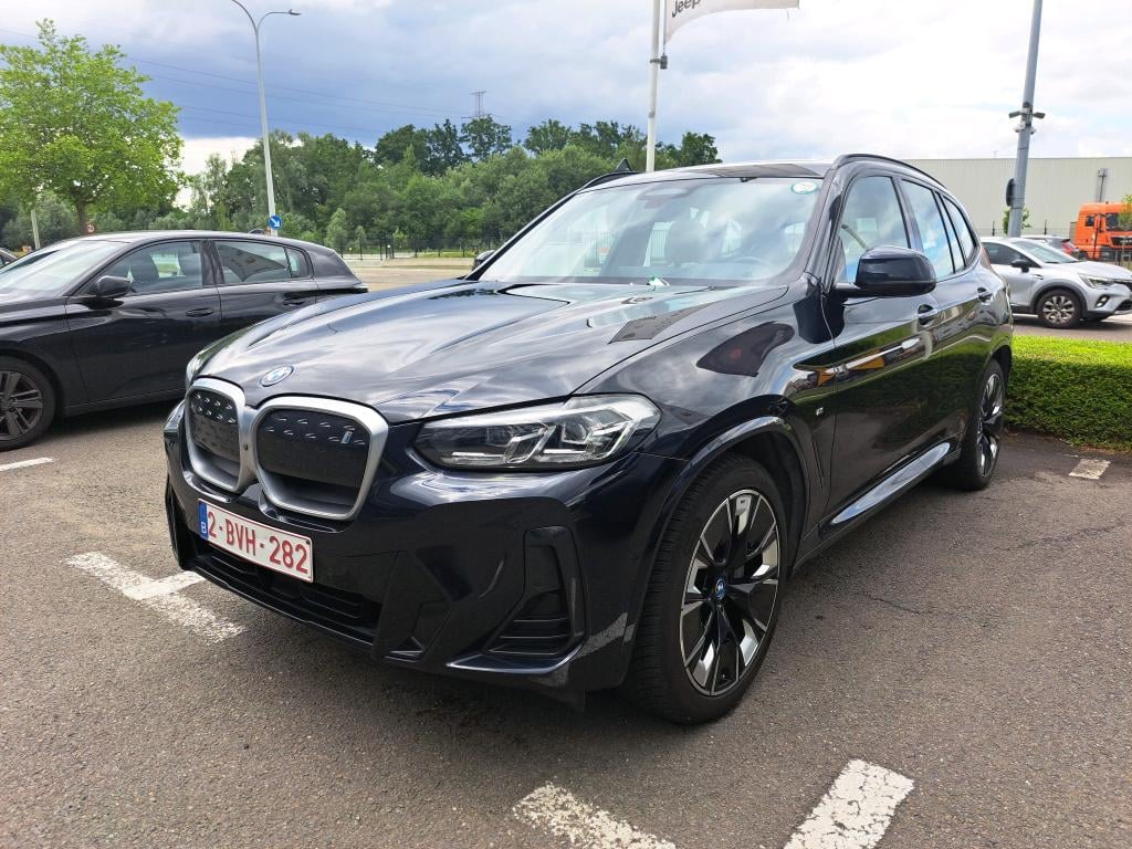 BMW IX3 80KWH AUTO