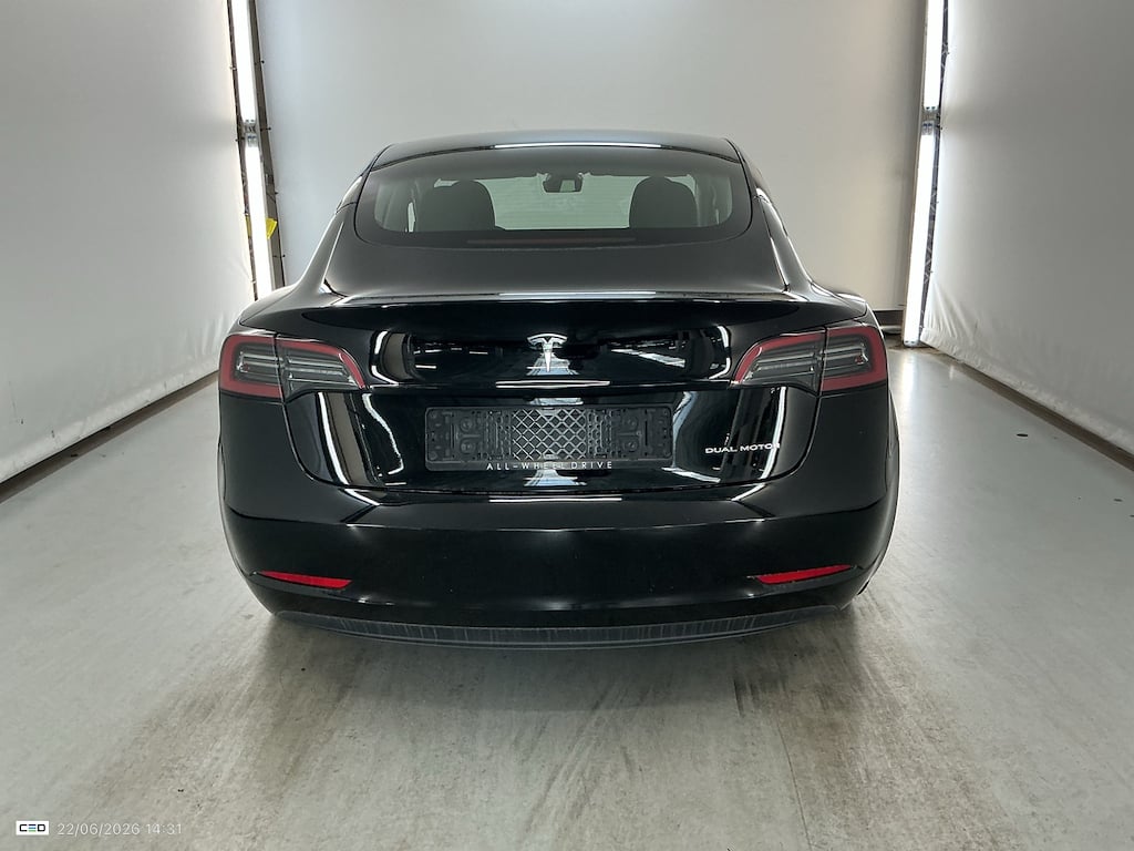 TESLA MODEL 3 BEV LONG RANGE DUAL MOTOR 4WD AUTO photo