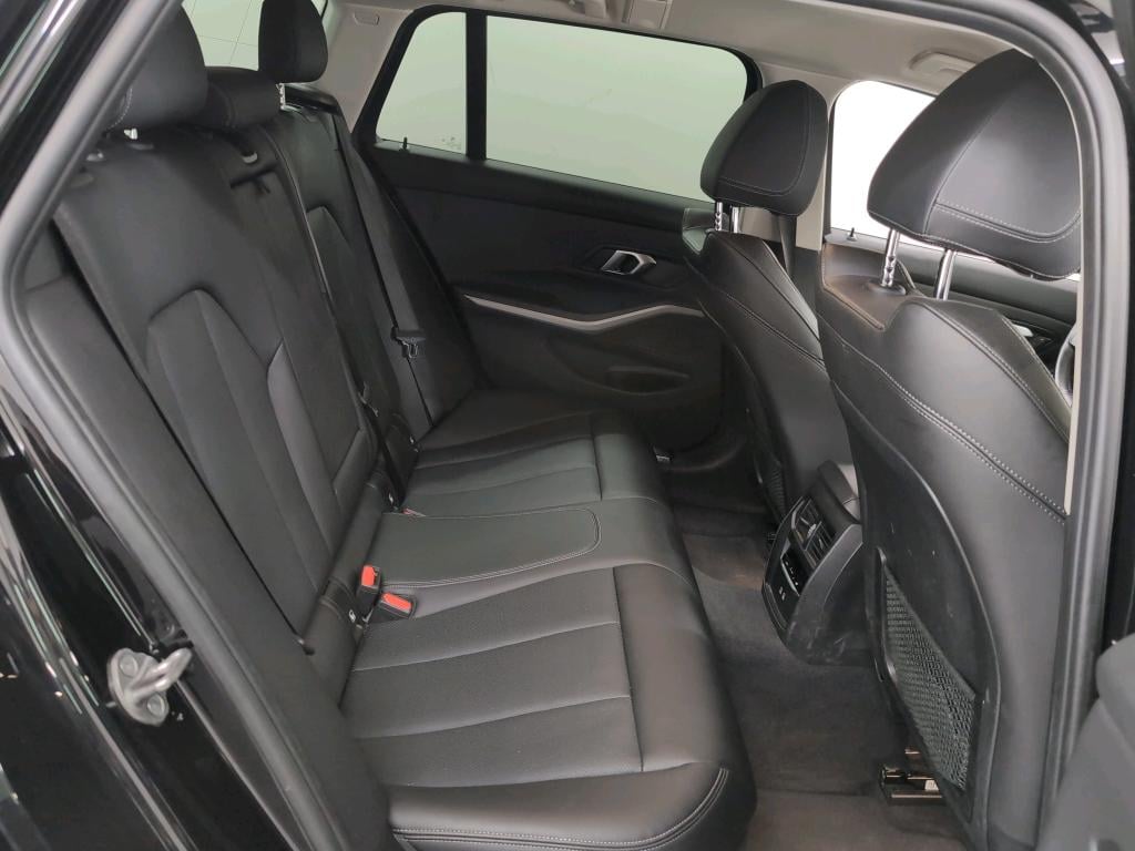 BMW 3 SERIES TOURING 2.0 318DA (100KW) TOURING photo